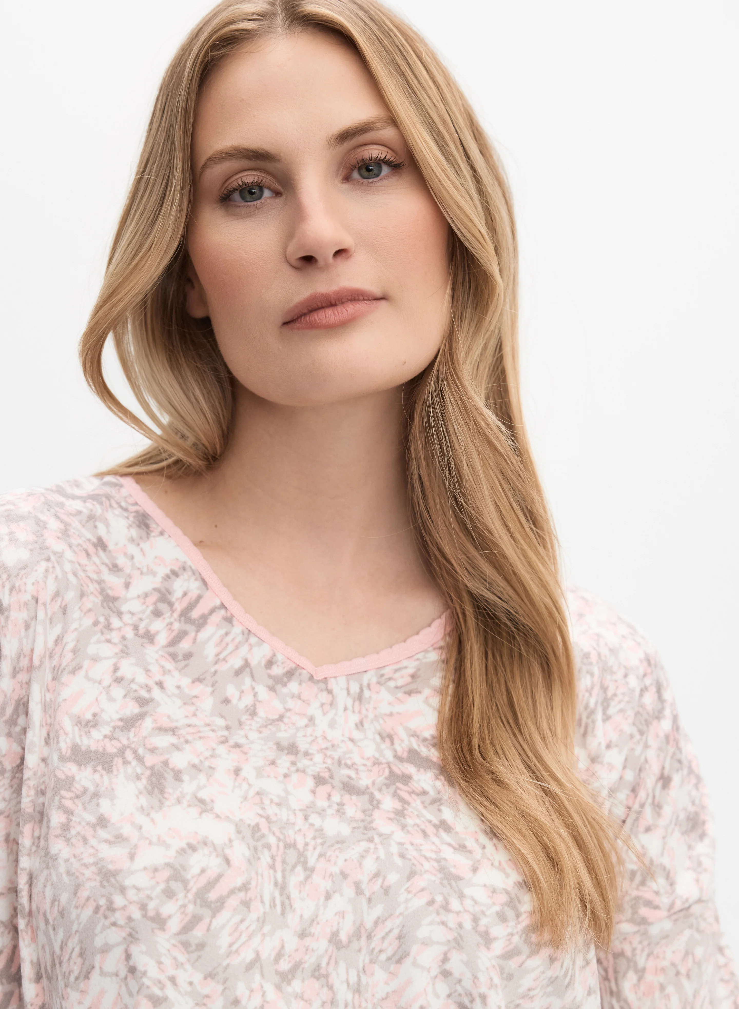 Abstract Print Pyjama Set - Image 2