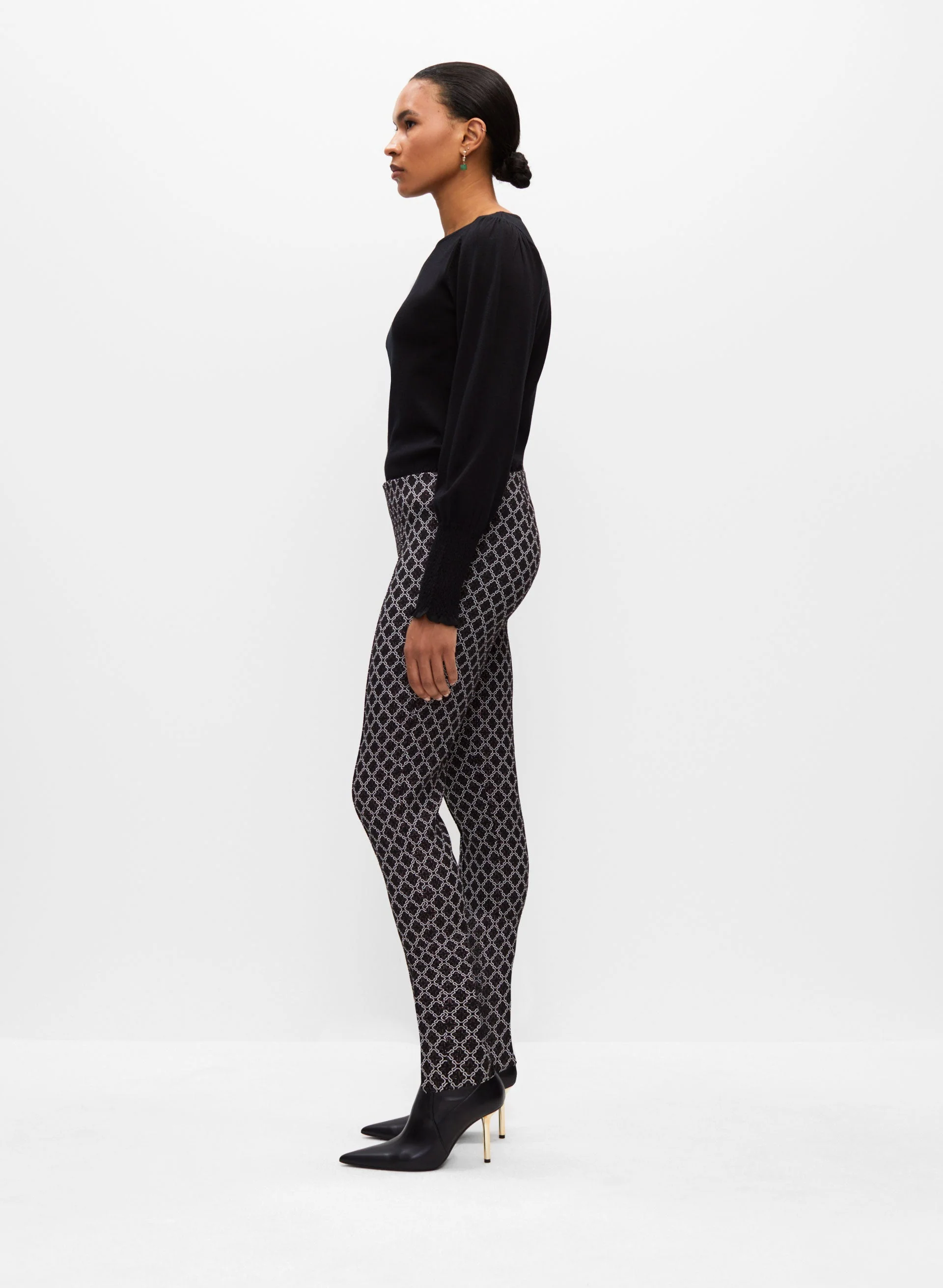 Amber Jacquard Pull-On Pants - Image 5