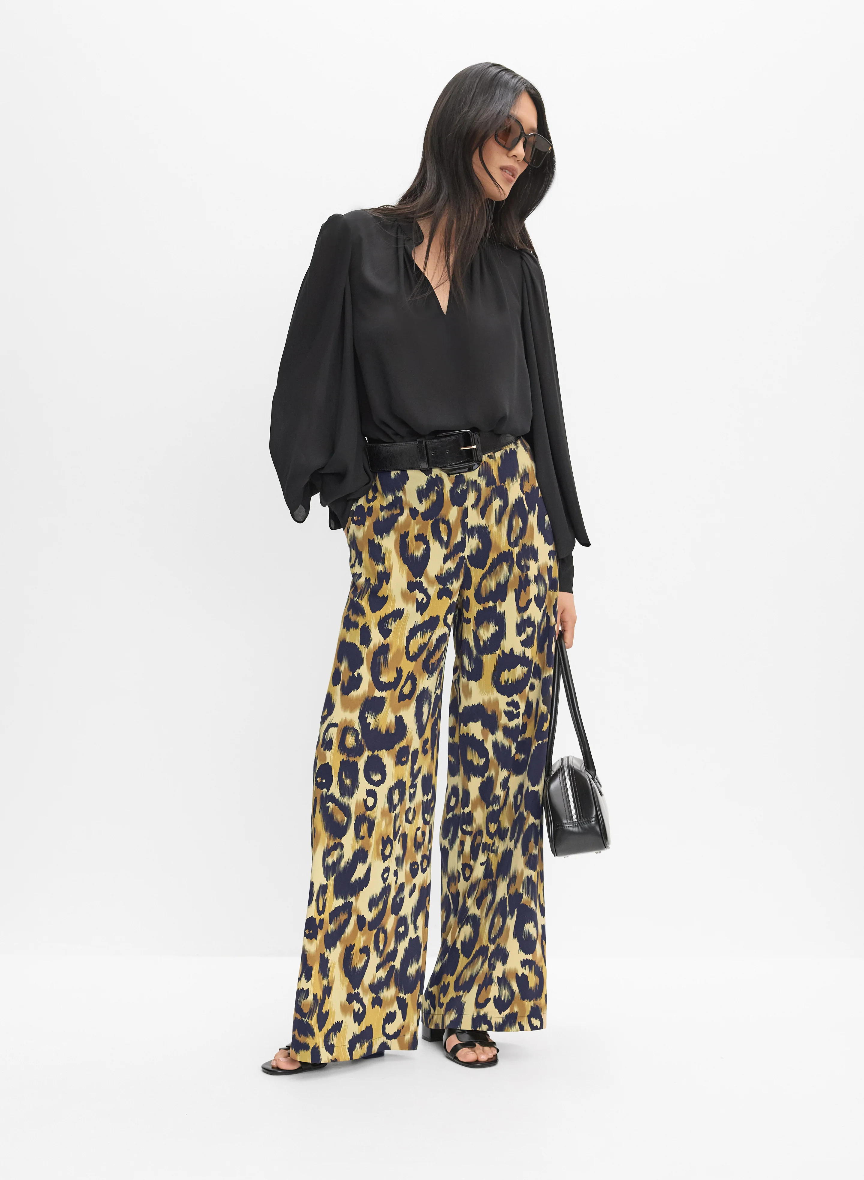 Balloon Sleeve Blouse - Image 7