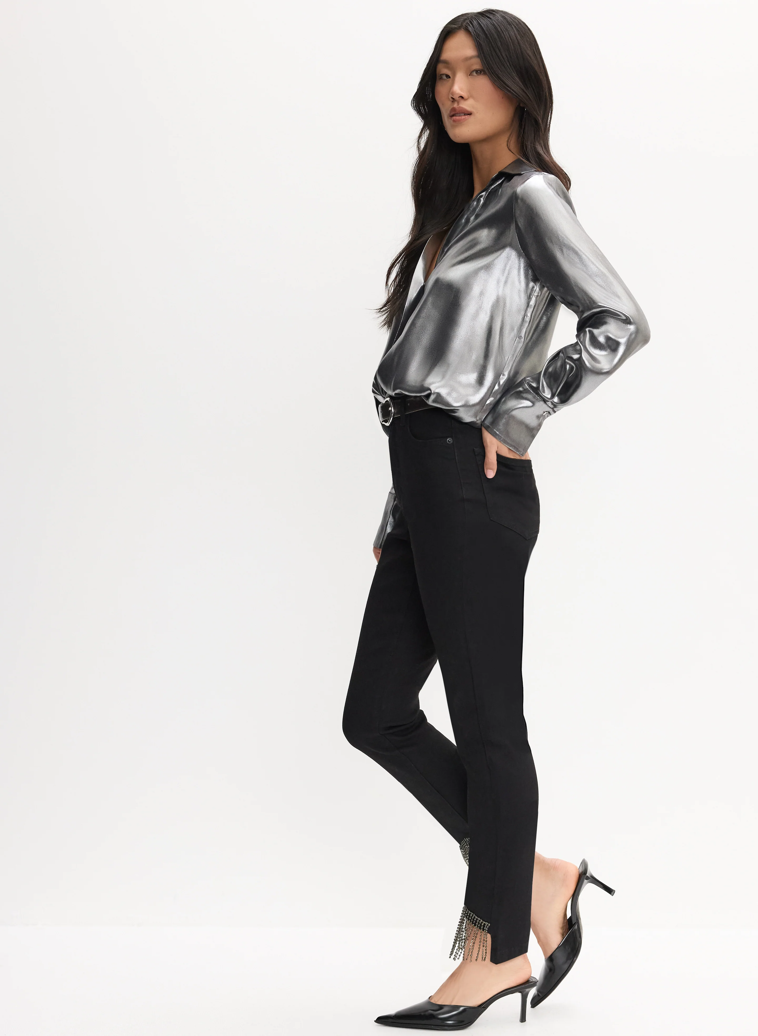 Bias Cut Fringe Hem Jeans - Image 4