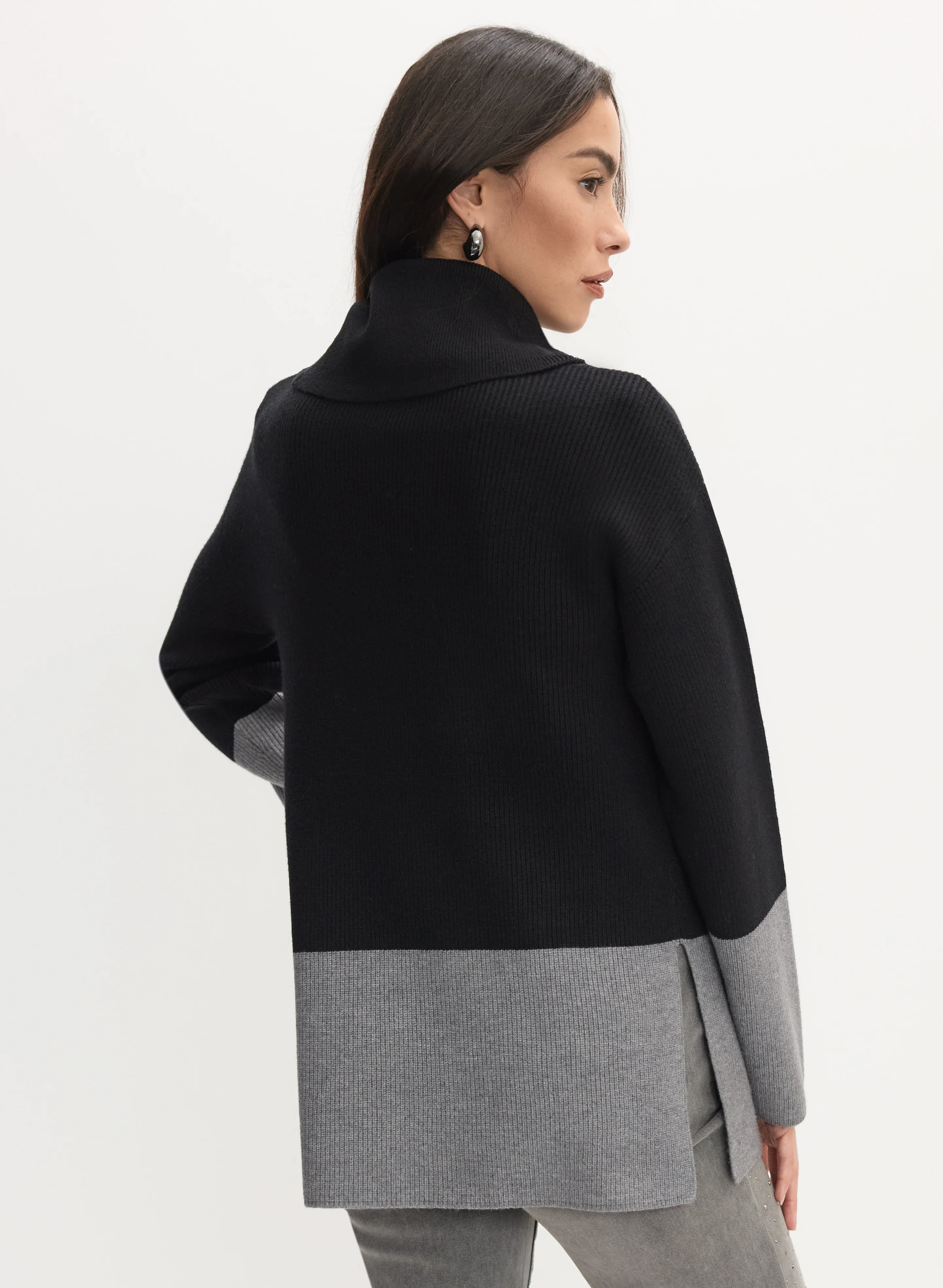 Colour-Block Tunic Sweater - Image 5