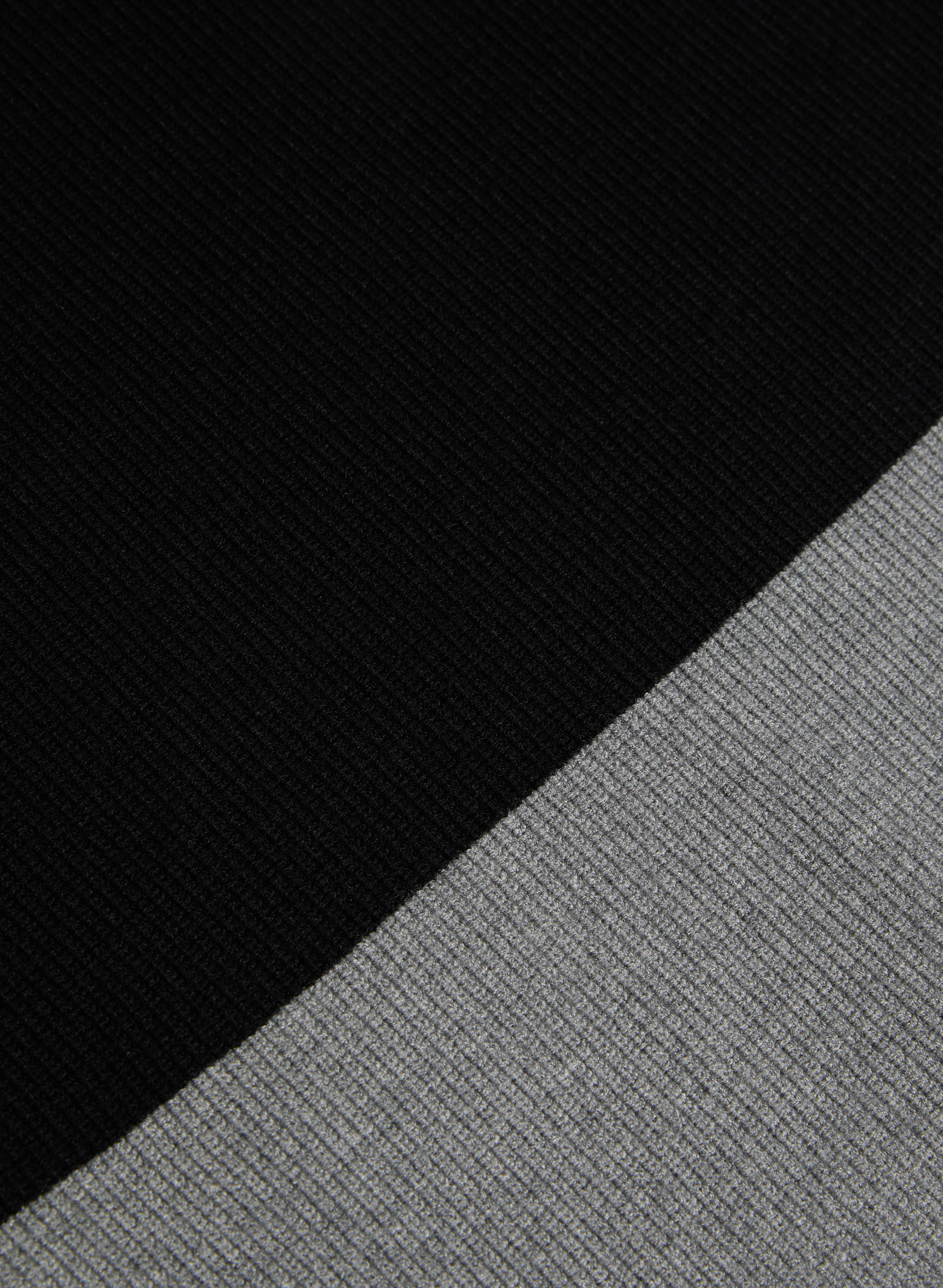 Colour-Block Tunic Sweater - Image 7