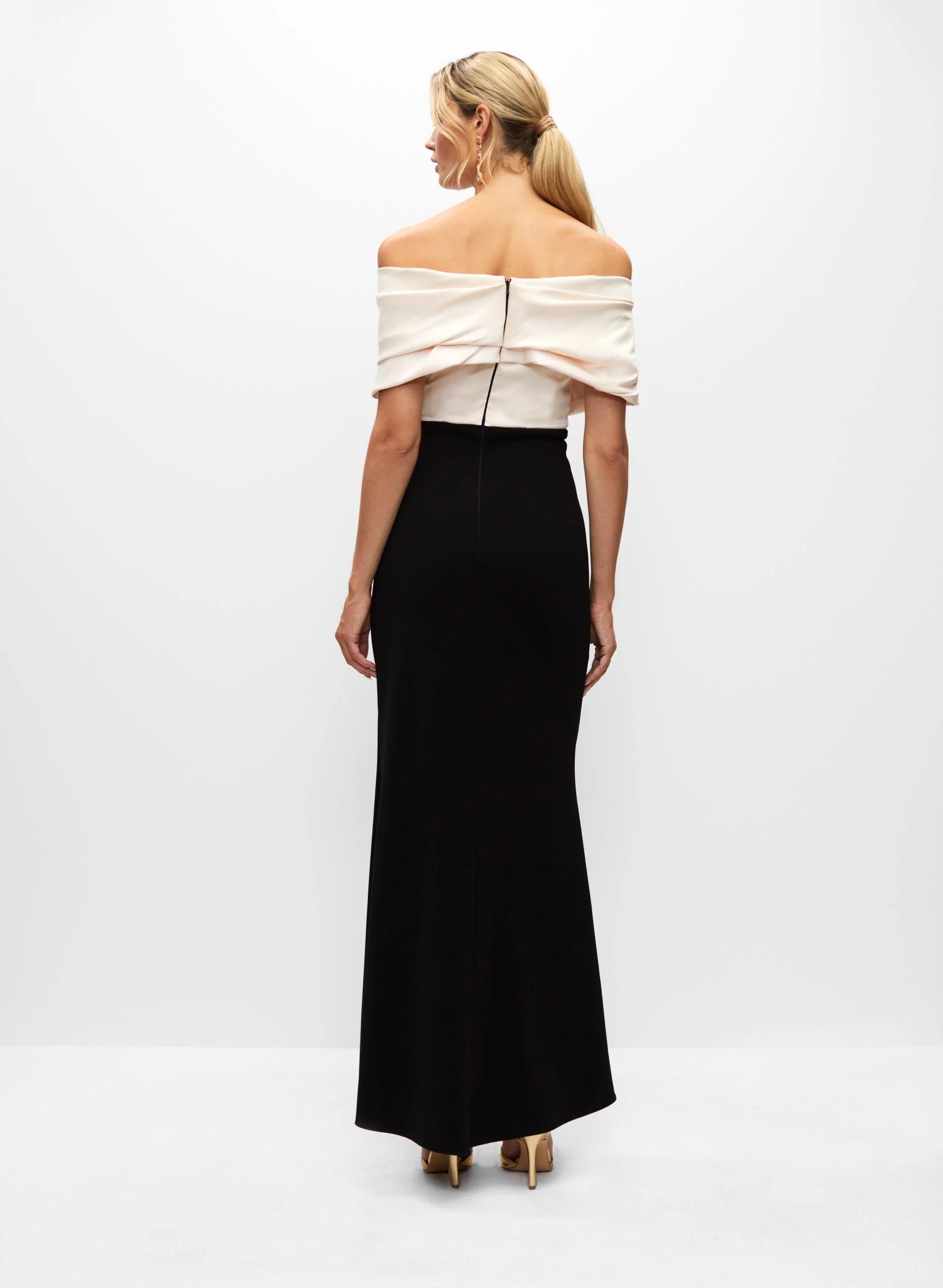 Contrast Sweetheart Wrap Neck Dress - Image 2