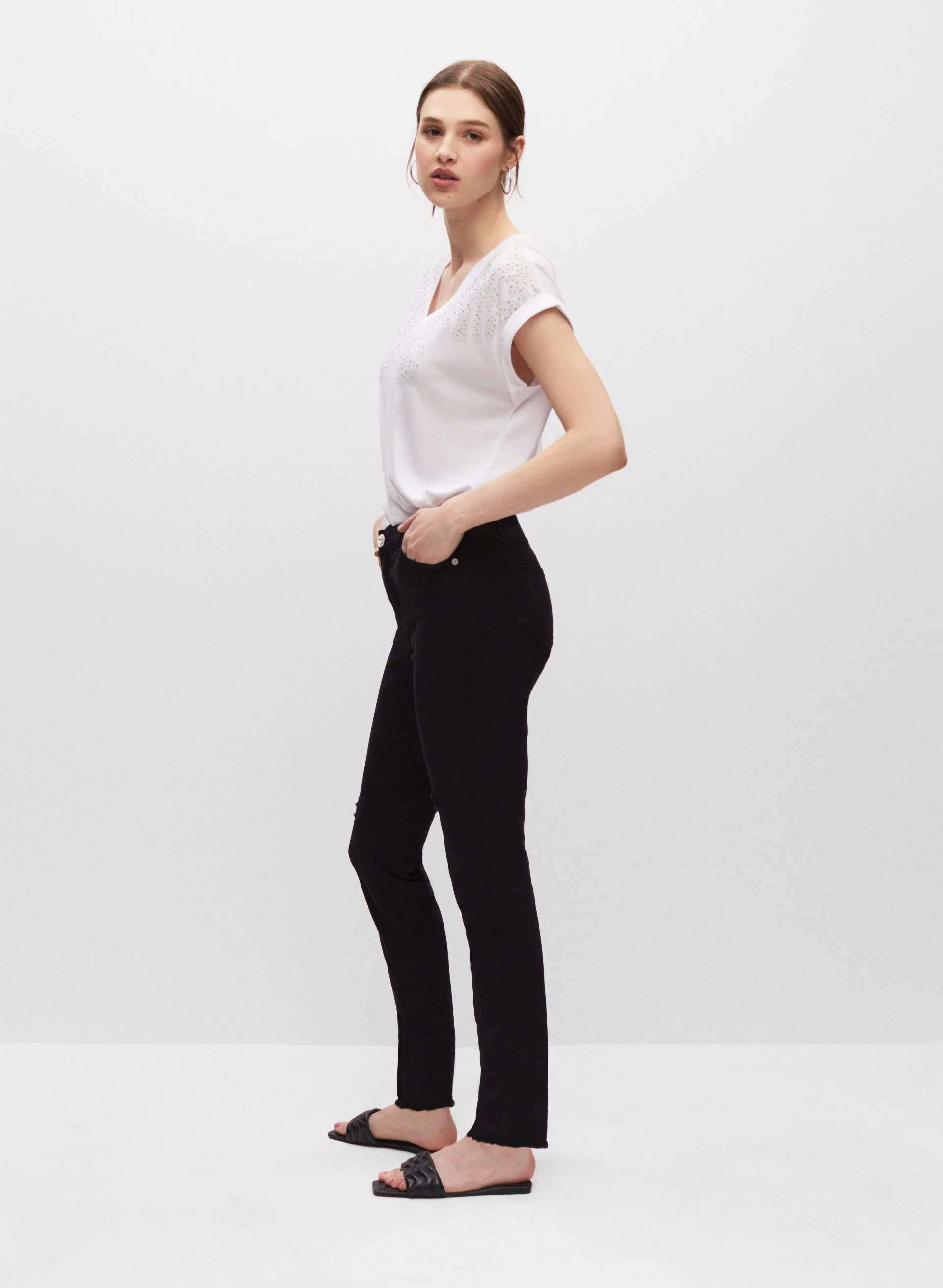 Distressed Slim Leg Jeans - Image 3