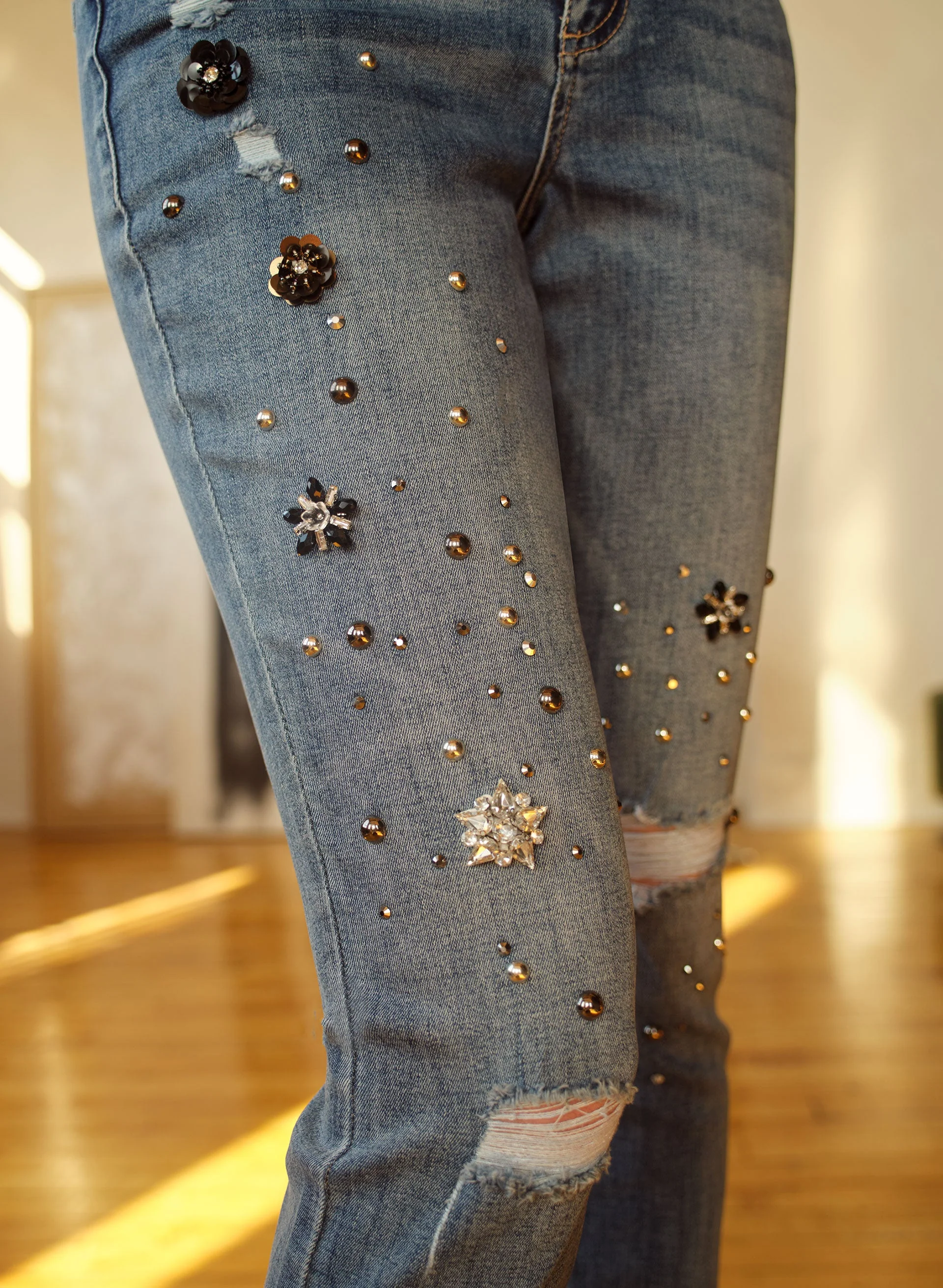 Embellished Slim Leg Jeans - Image 4