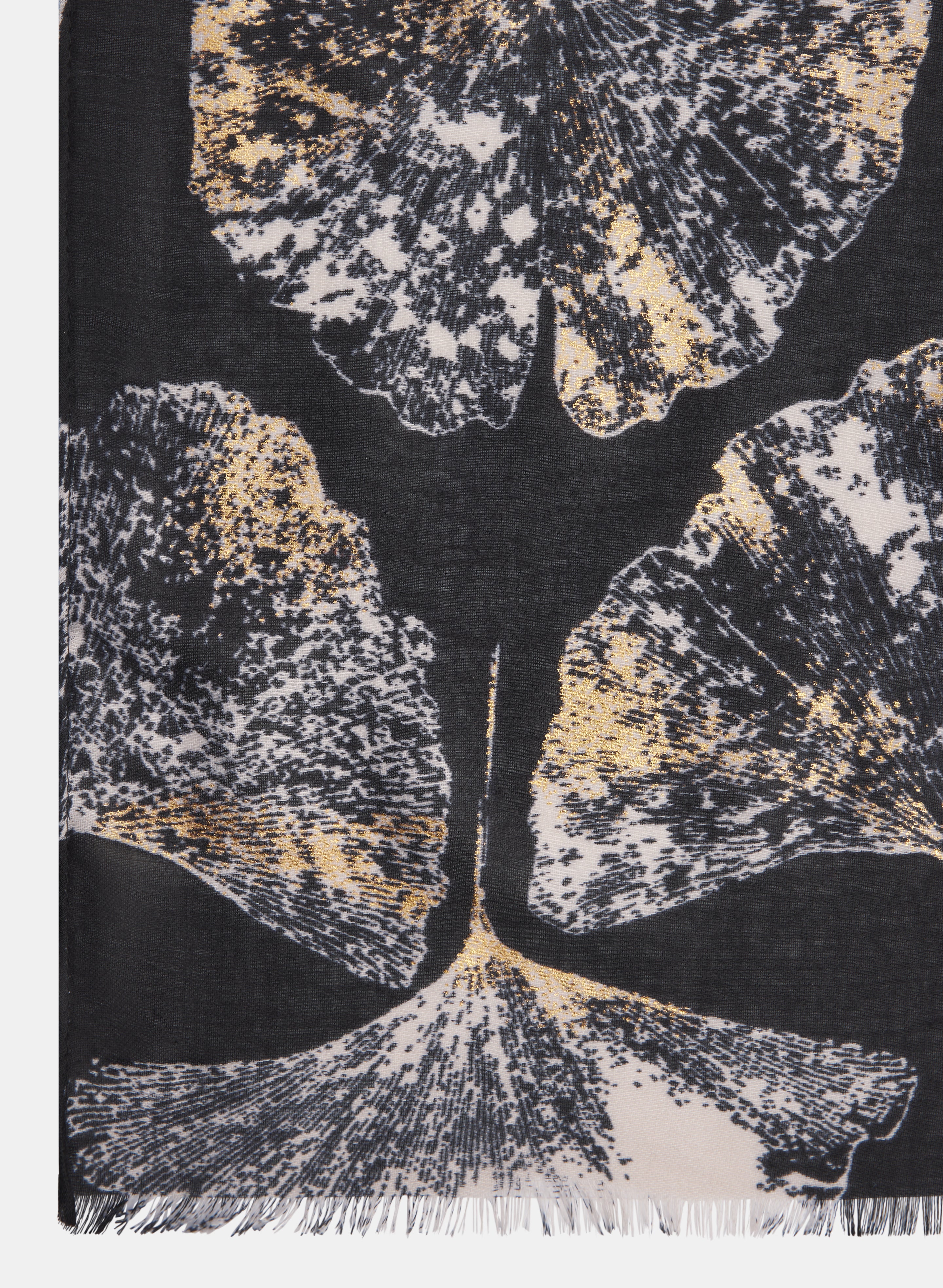 Fan Pattern Scarf - Image 3