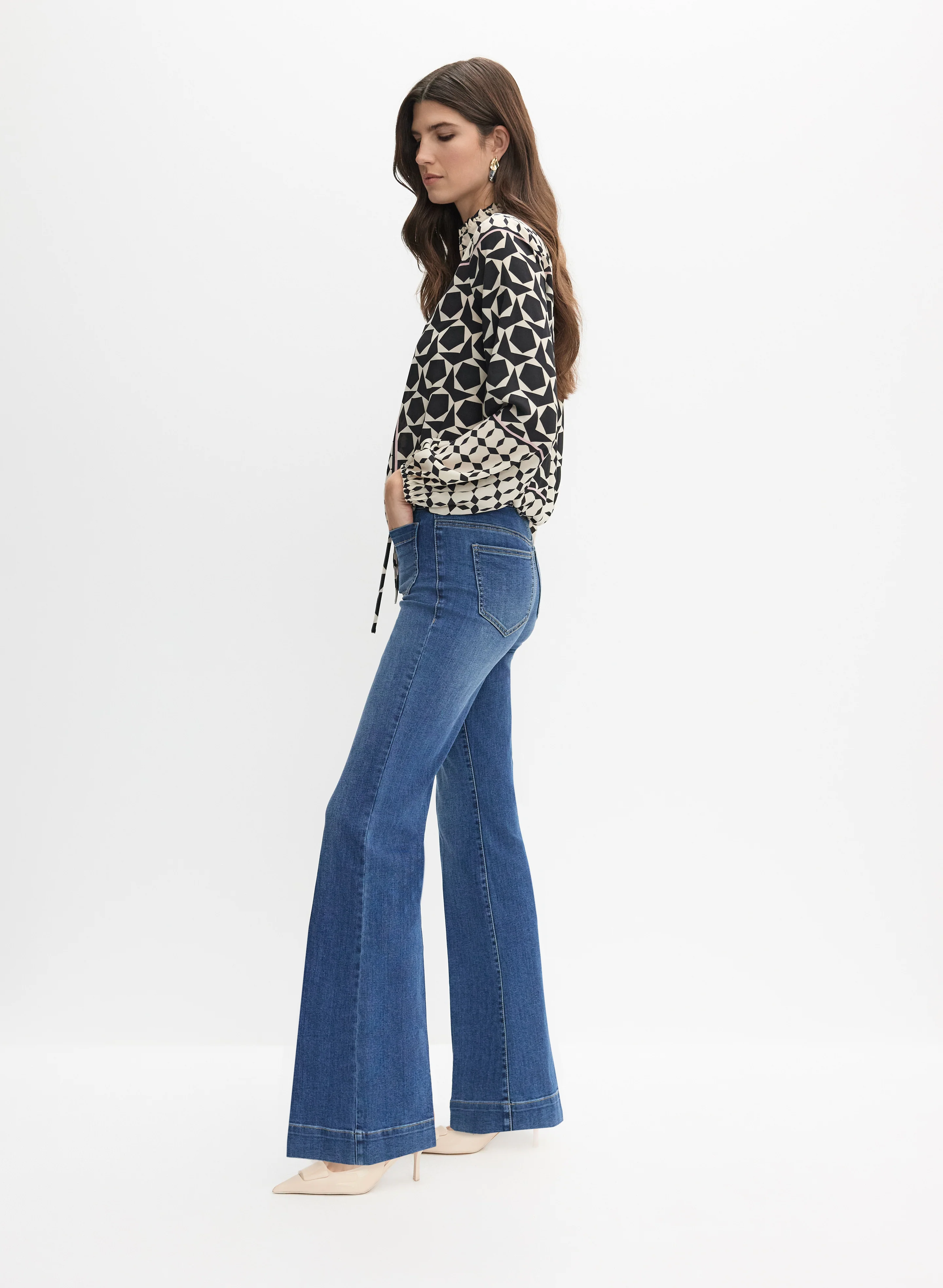 Patch Pocket Flare-Leg Jeans - Image 3