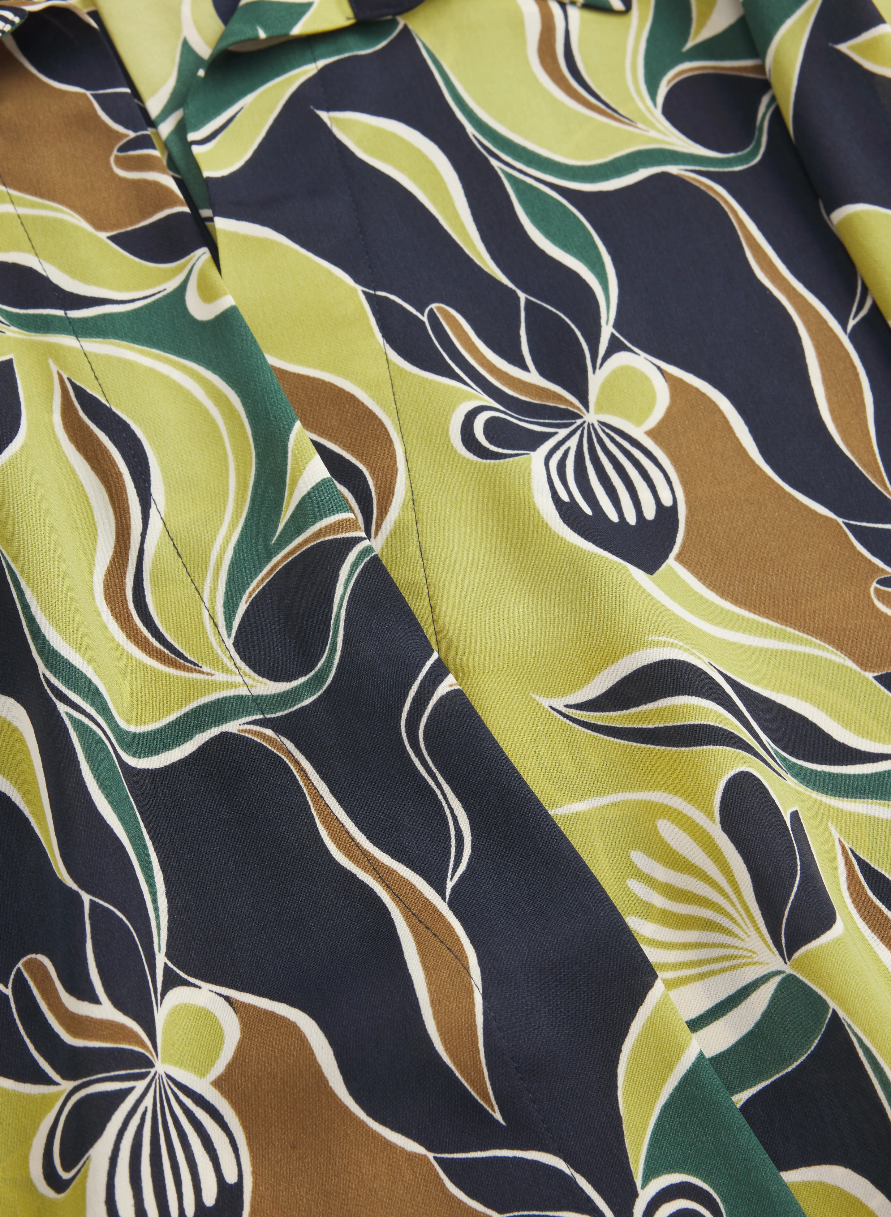 Floral Wrap-Style Blouse - Image 7