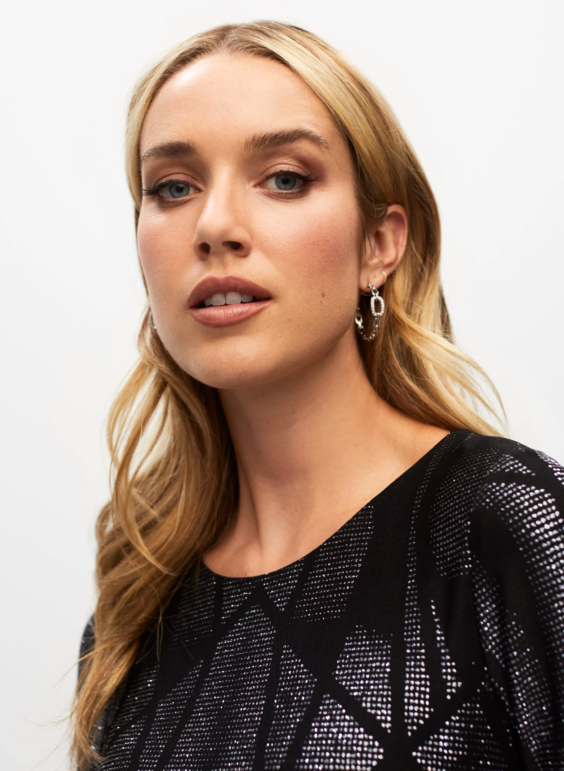 Glitter Geometric Motif Dress - Image 3