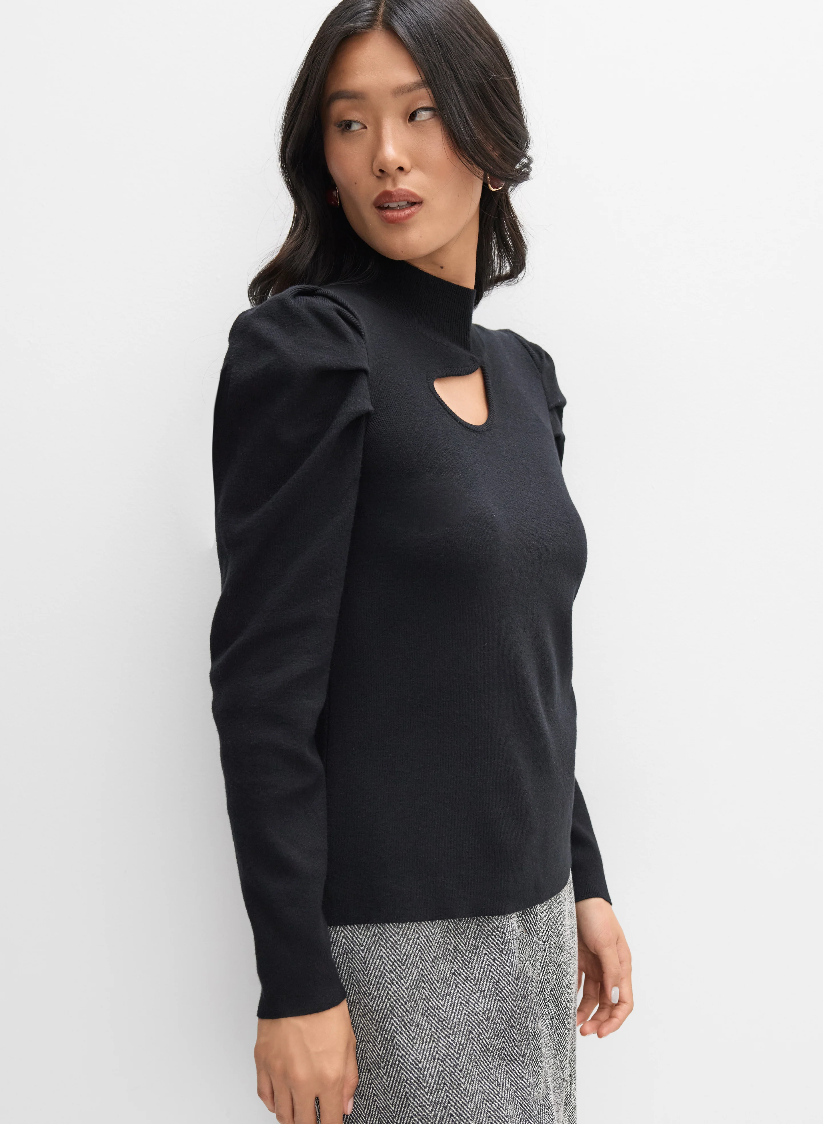 Half-Moon Cut-Out Sweater - Image 5