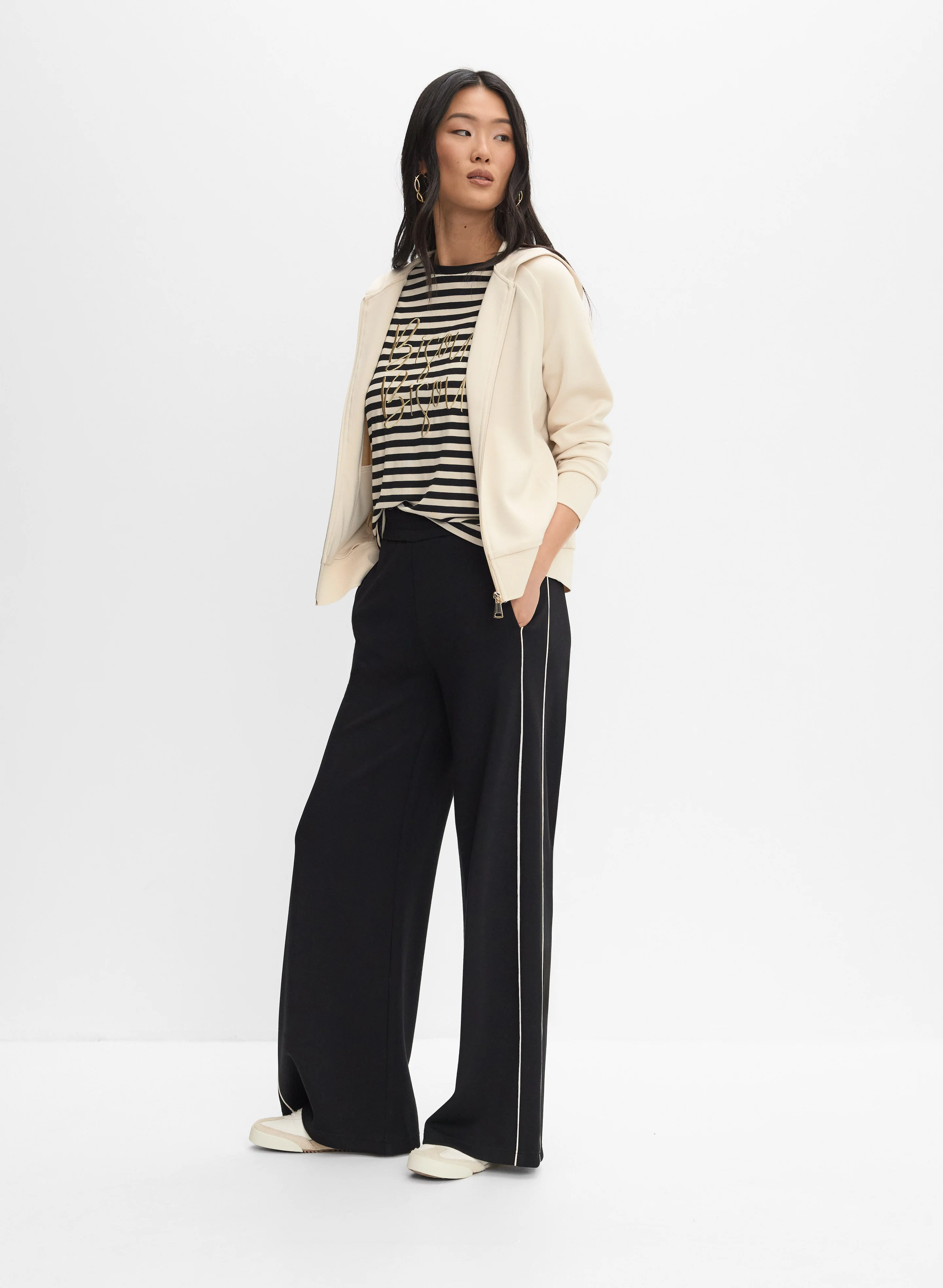 Hooded Lace-Up Detail Jacket & Wide-Leg Scuba Pants