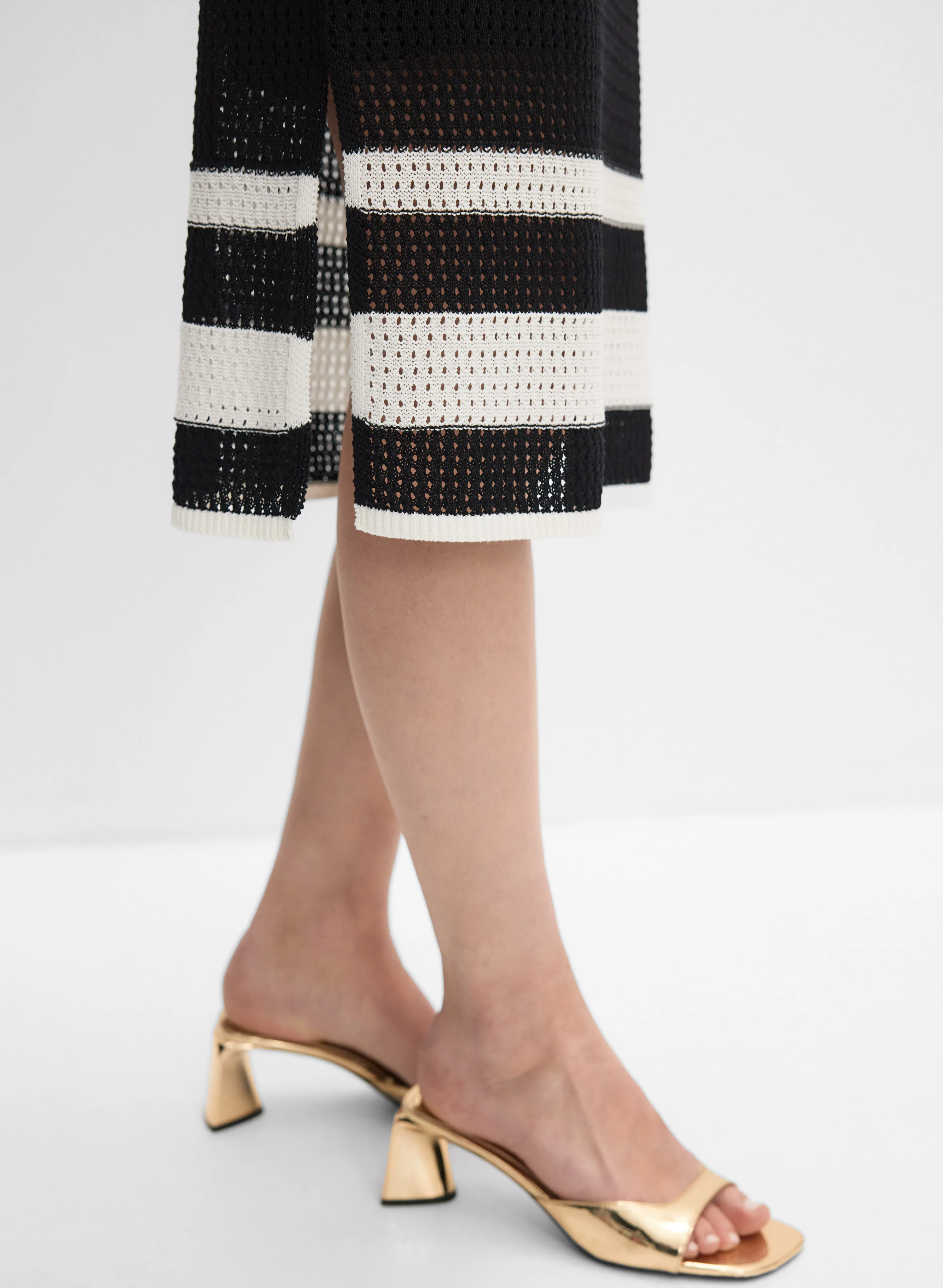 Knit Striped Hem Skirt - Image 4