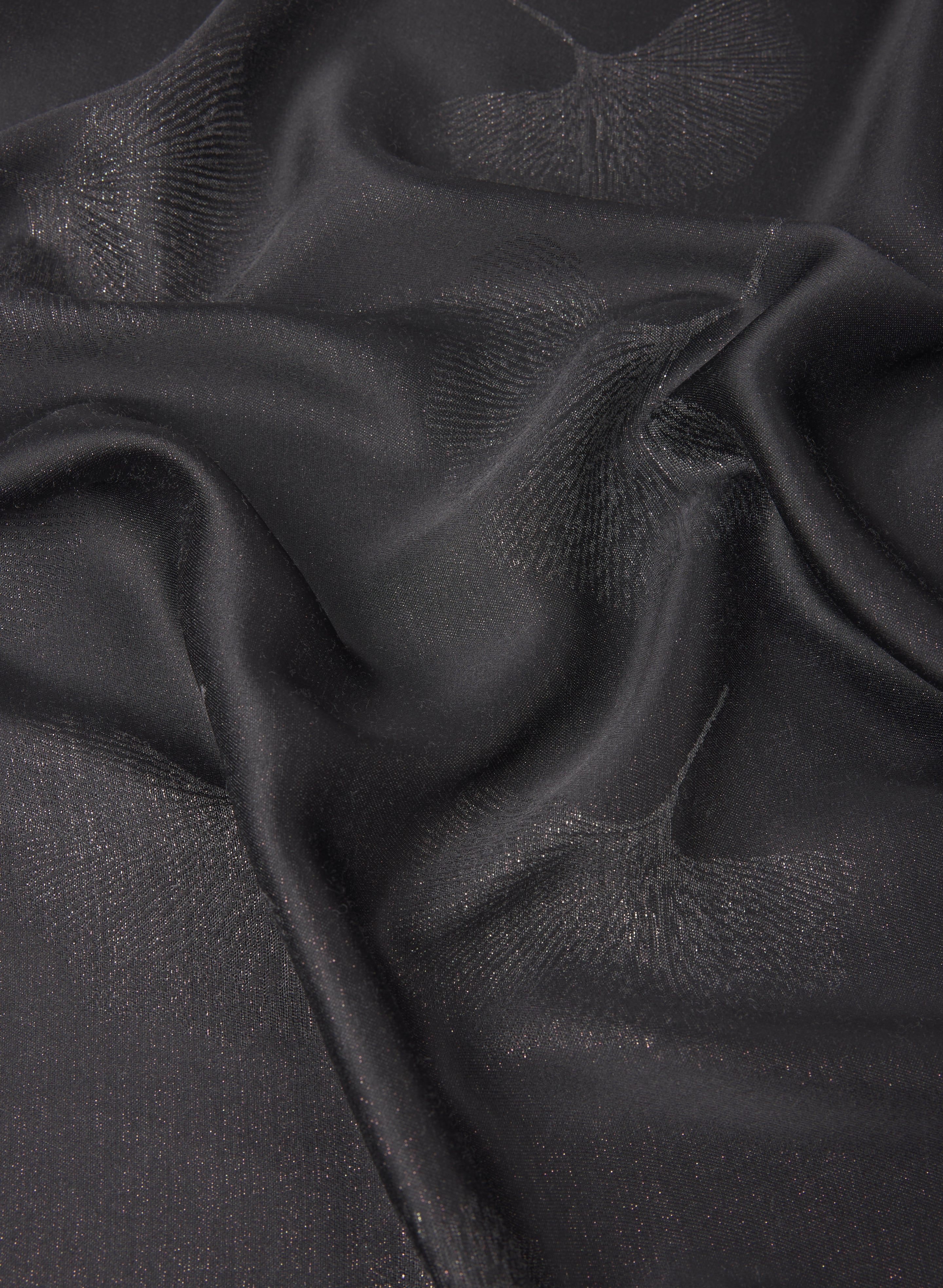 Metallic Fan Motif Scarf - Image 2