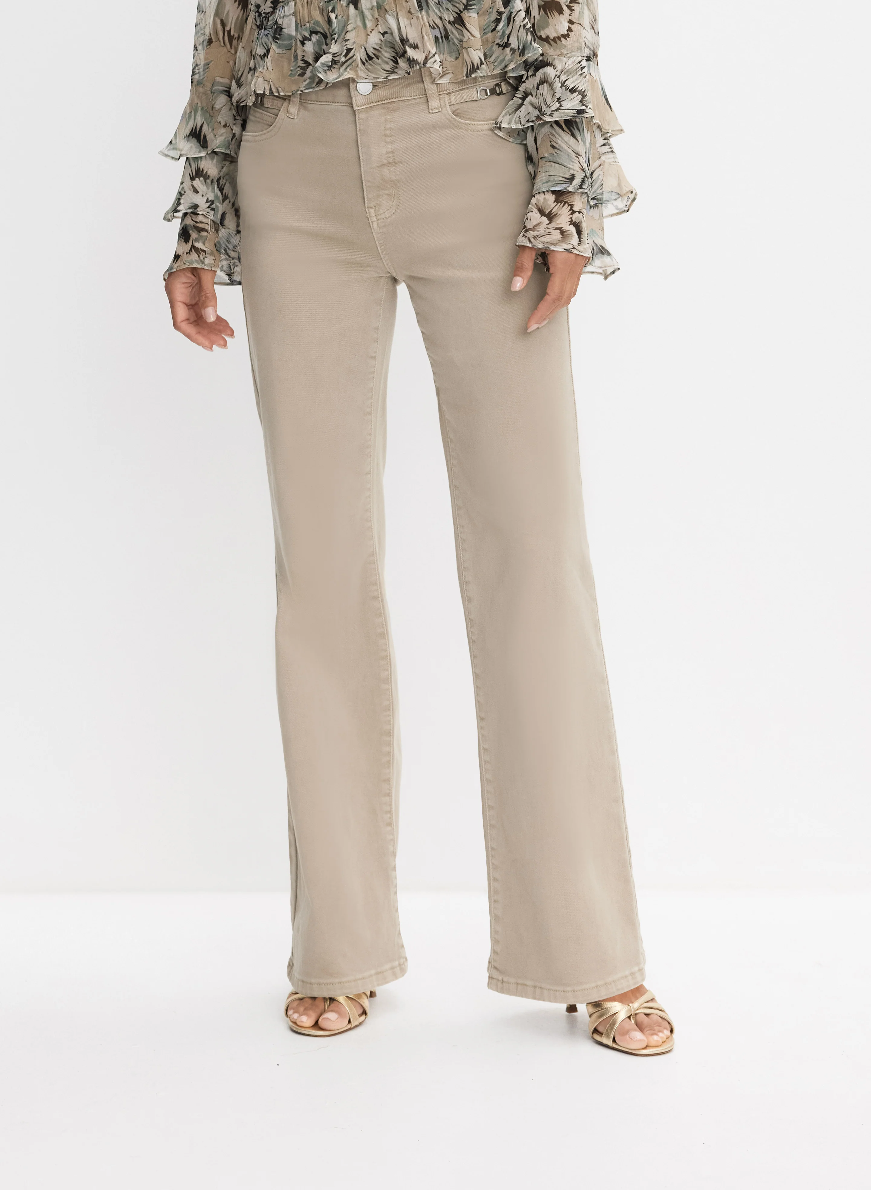 Mid-Rise Trouser Jeans