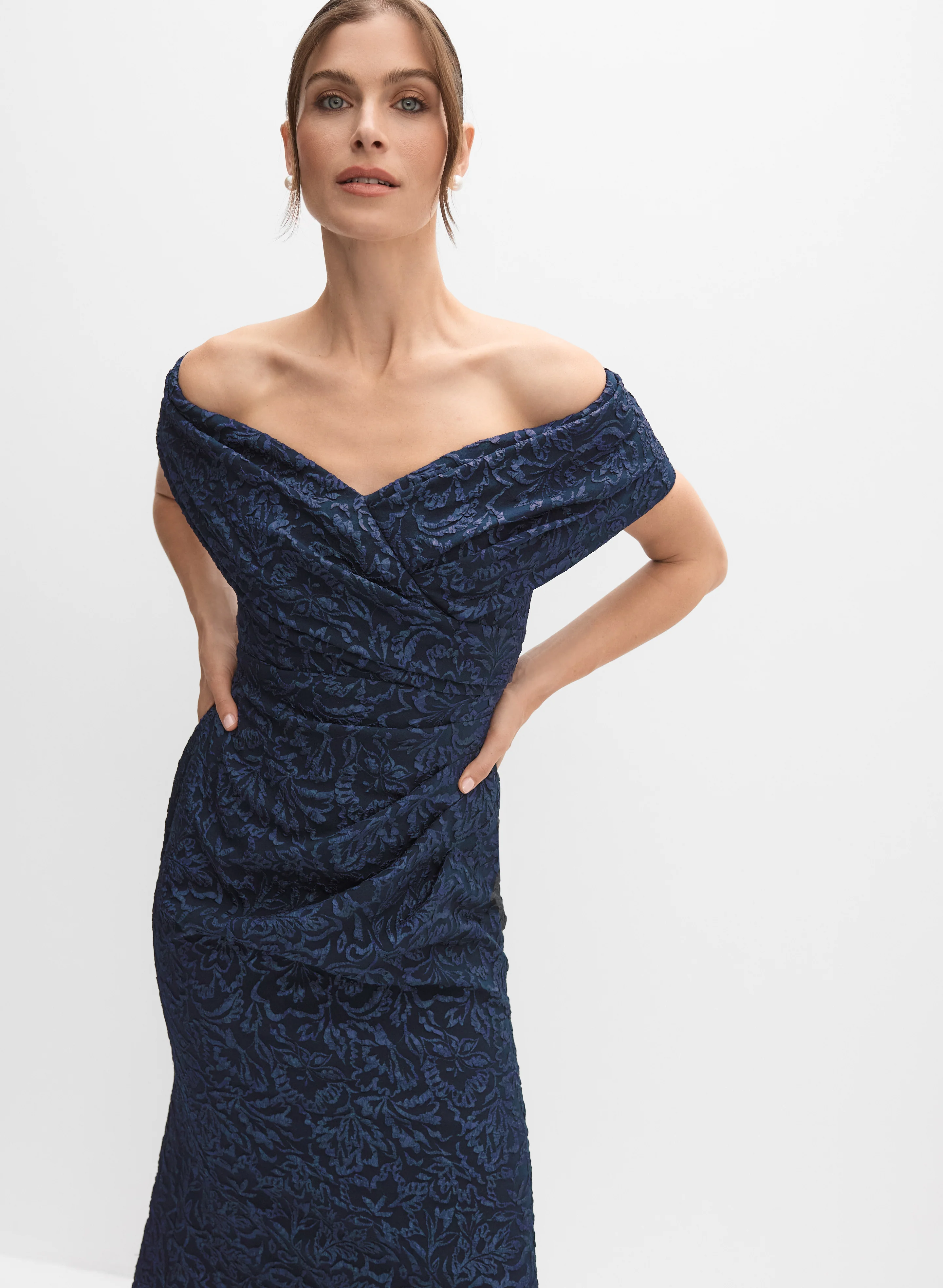 Off-The-Shoulder Jacquard Dress - Image 5