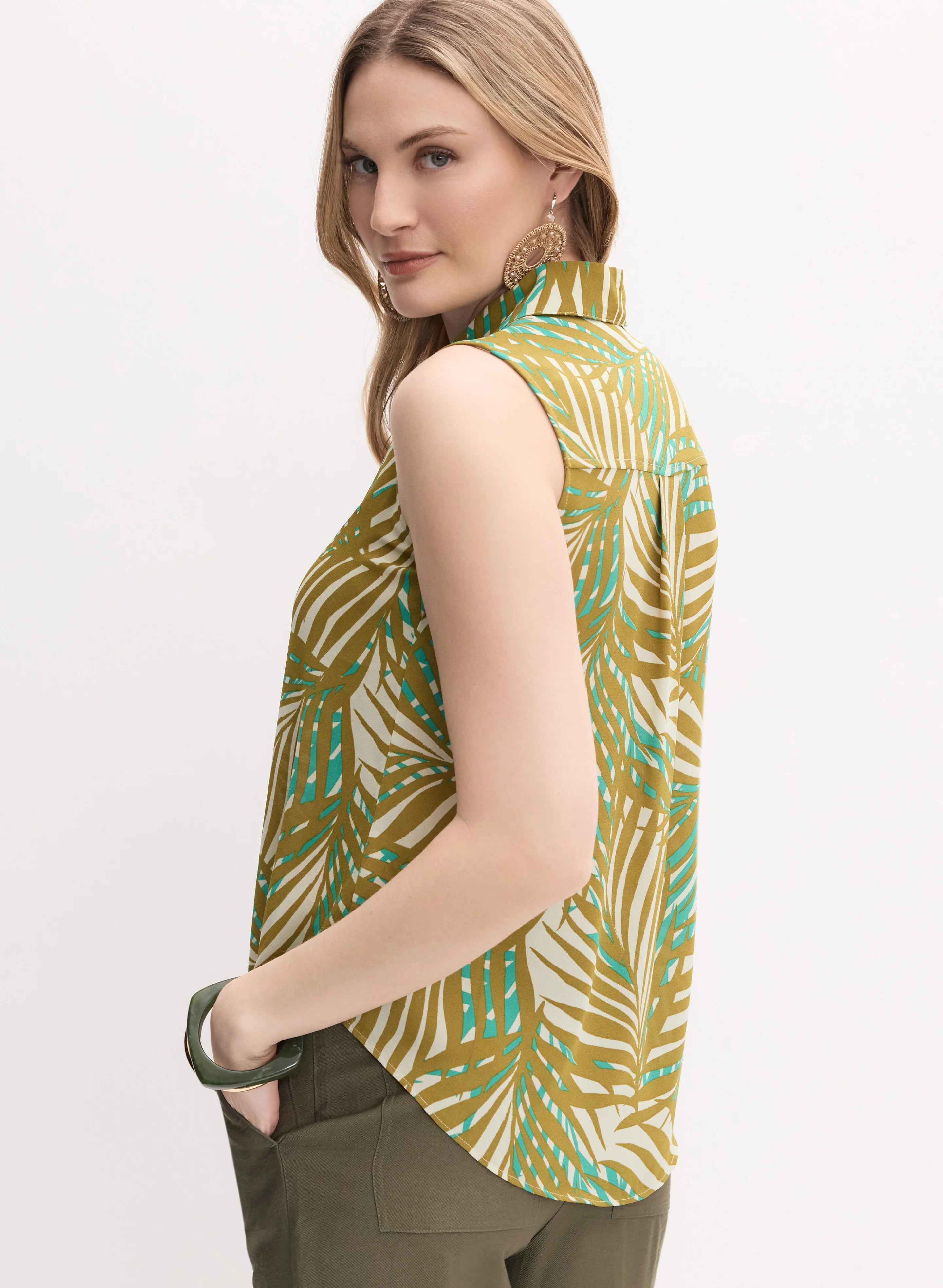 Palm Print Sleeveless Blouse - Image 4