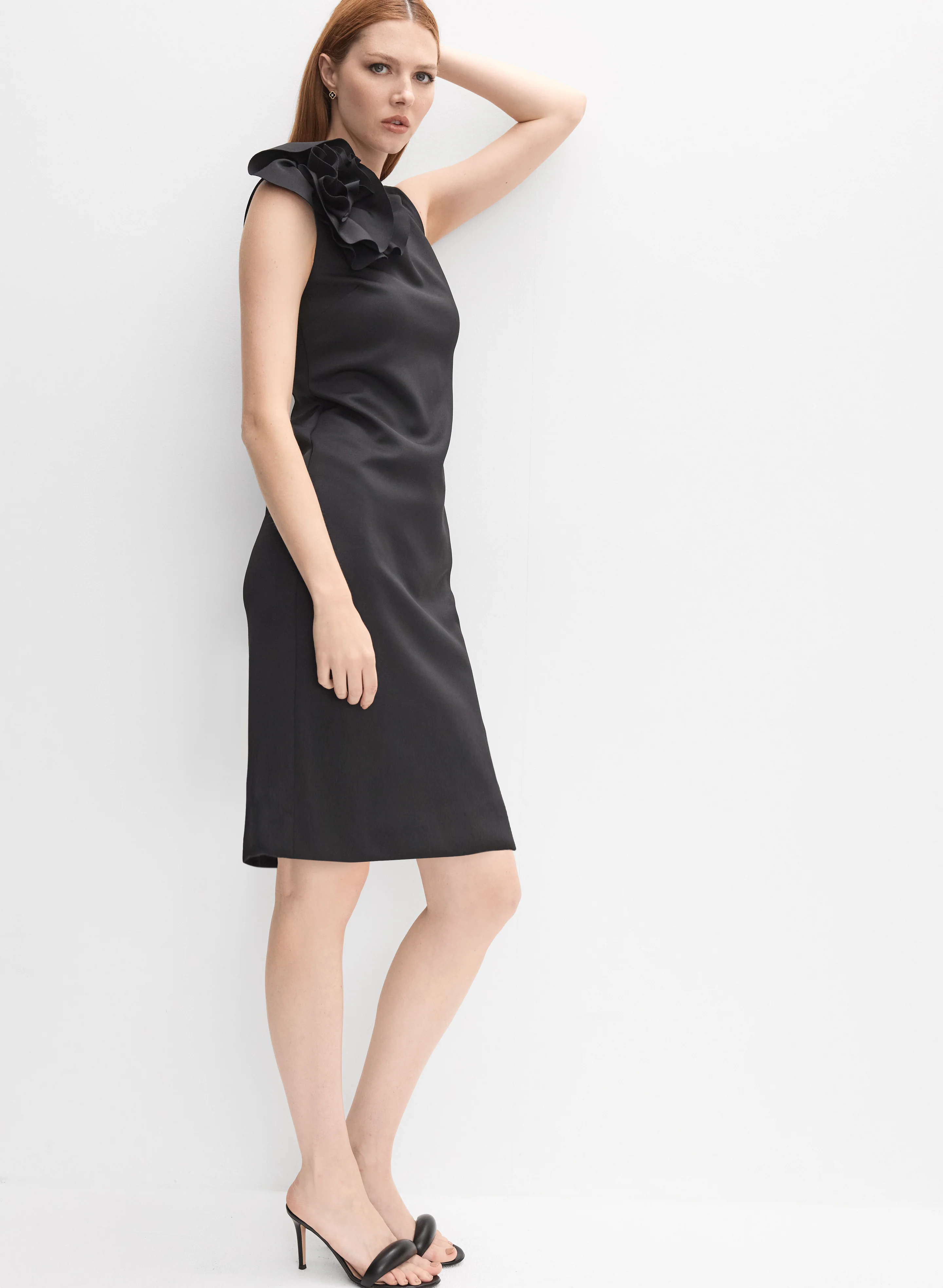 Rosette Embellished Dress - Image 3