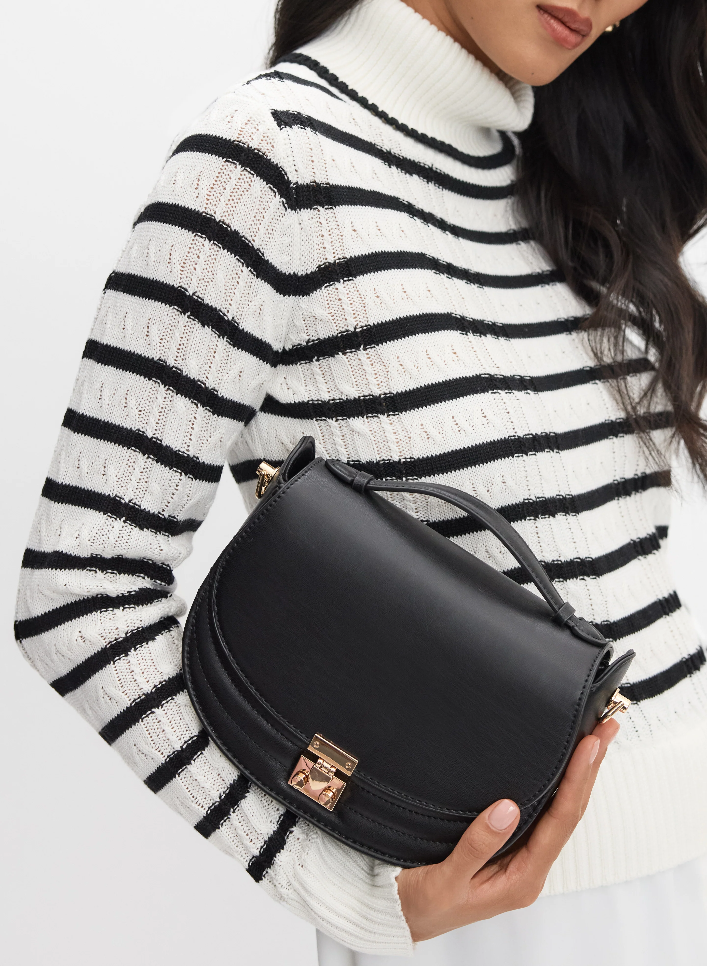 Round Crossbody Bag - Image 4