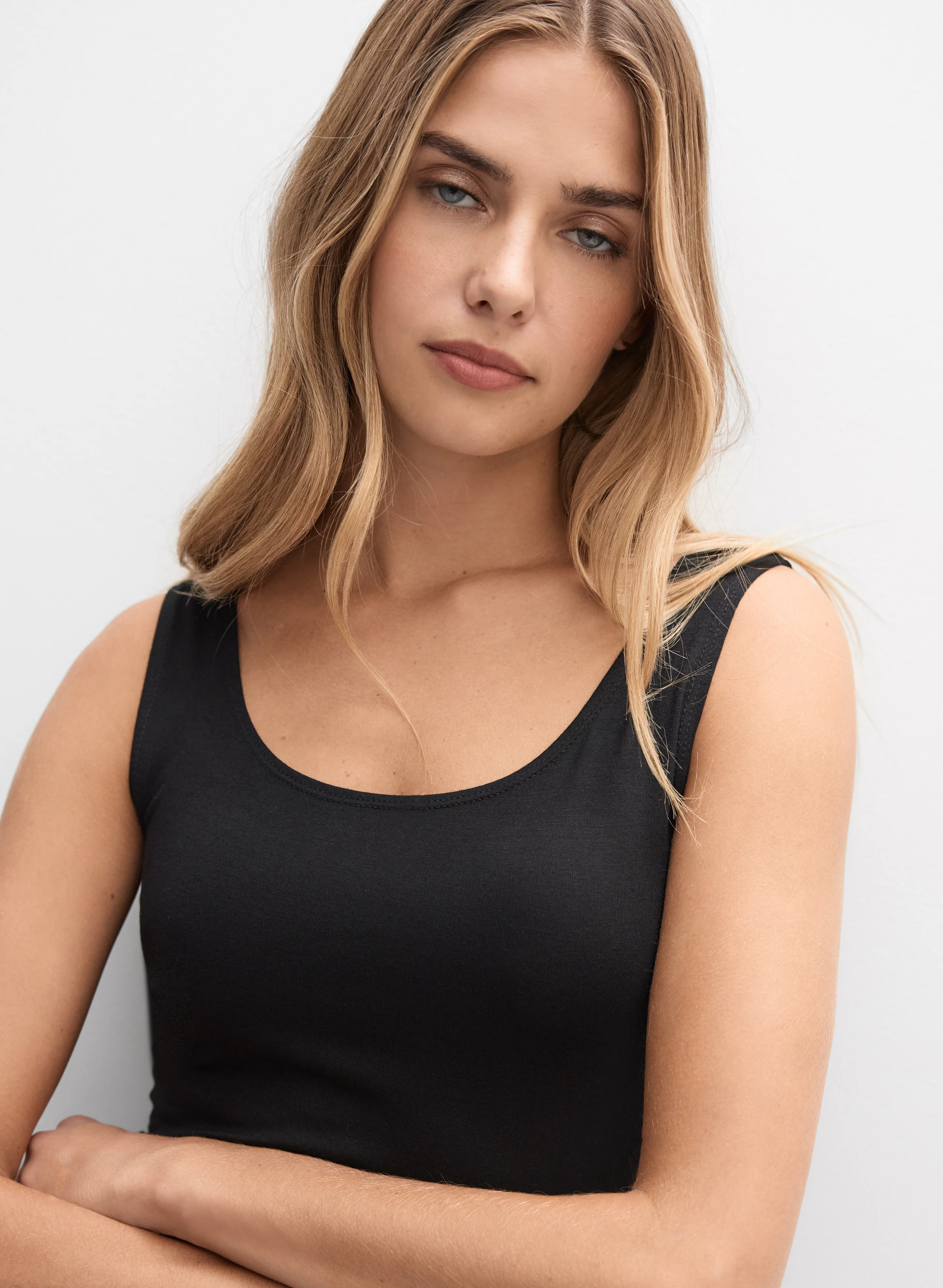 Scoop Neck Tank Top - Image 2