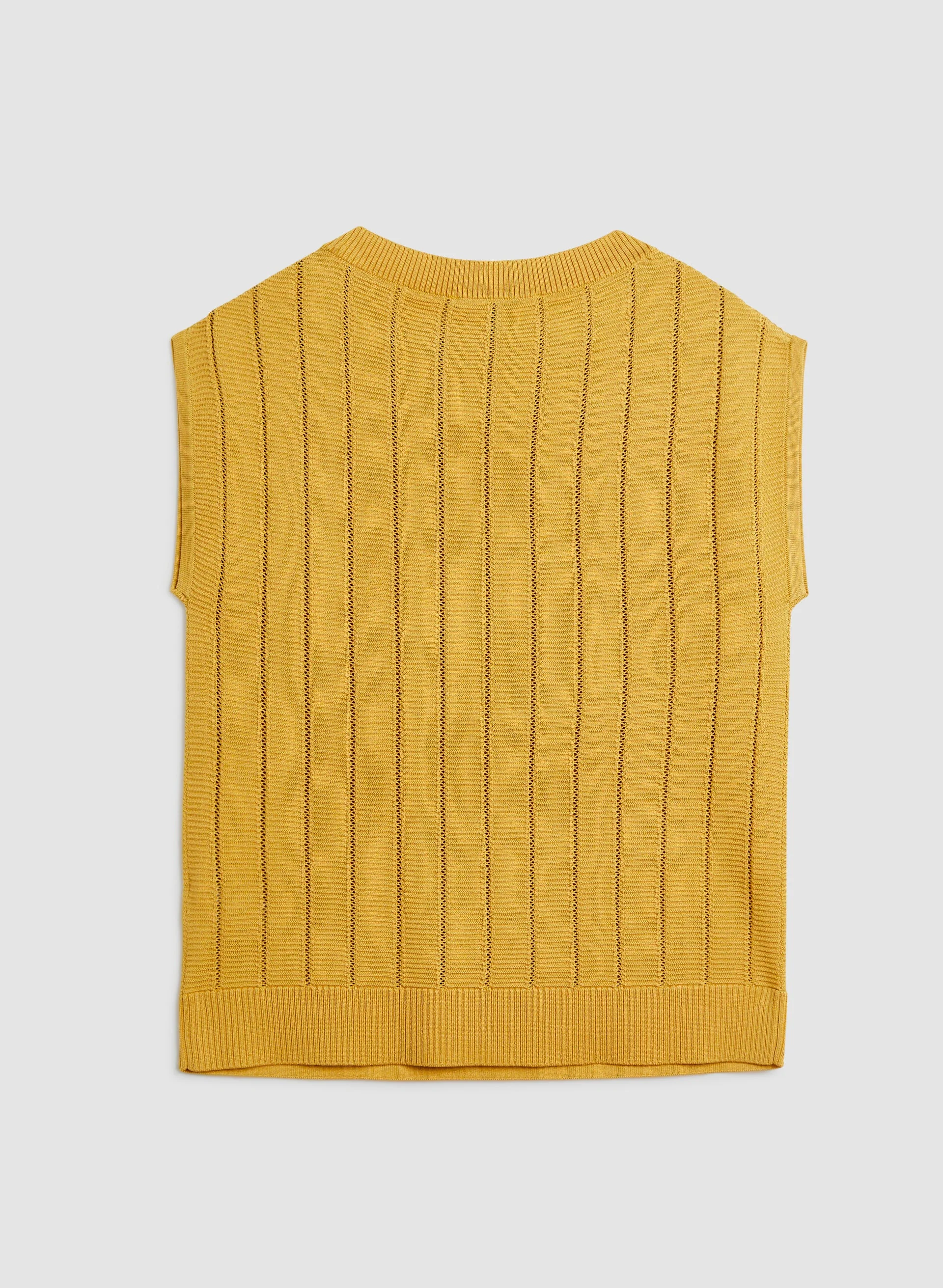 Short Sleeve Sweater - Image 8