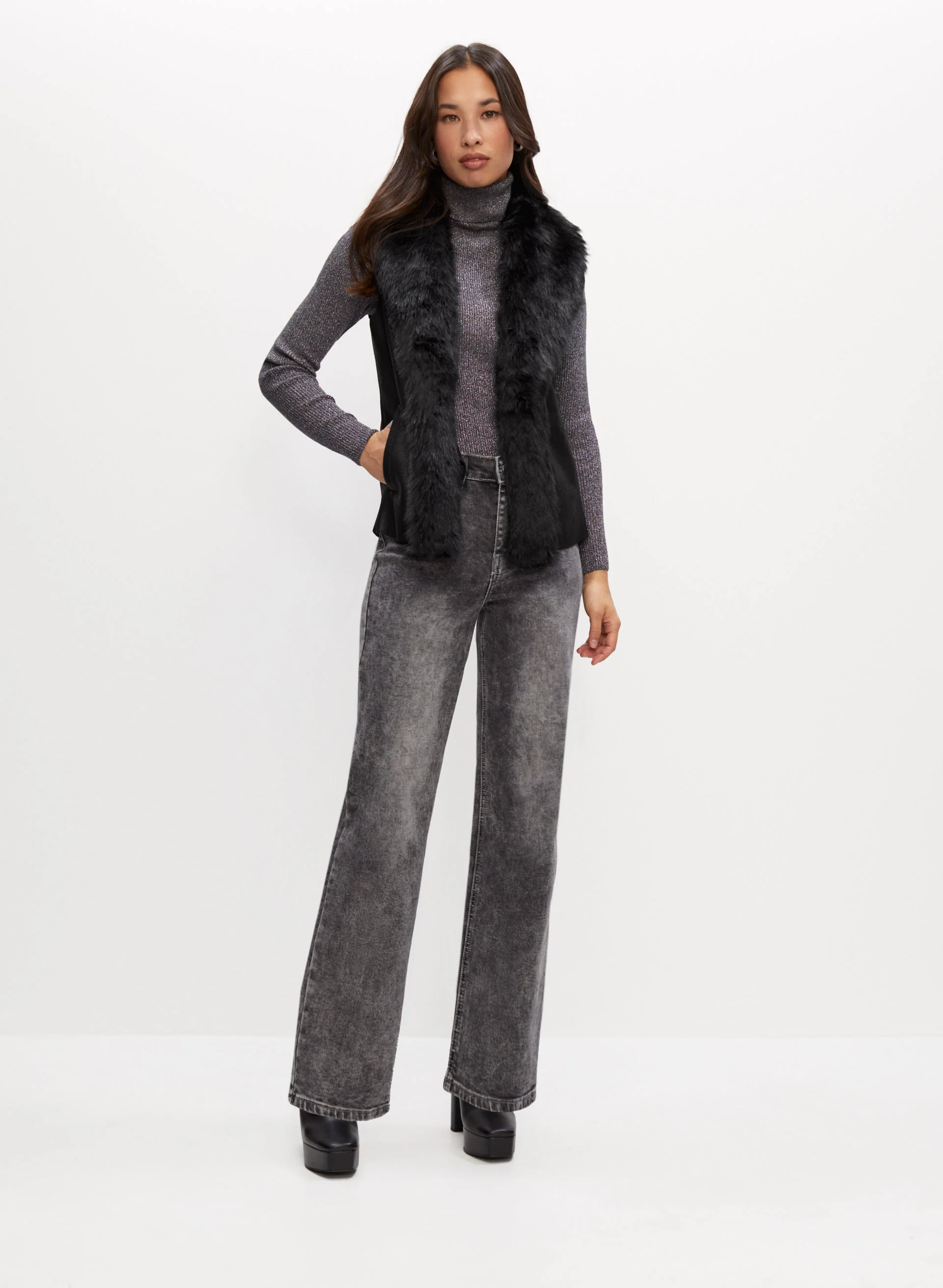 Sleeveless Faux Fur Jacket - Image 3