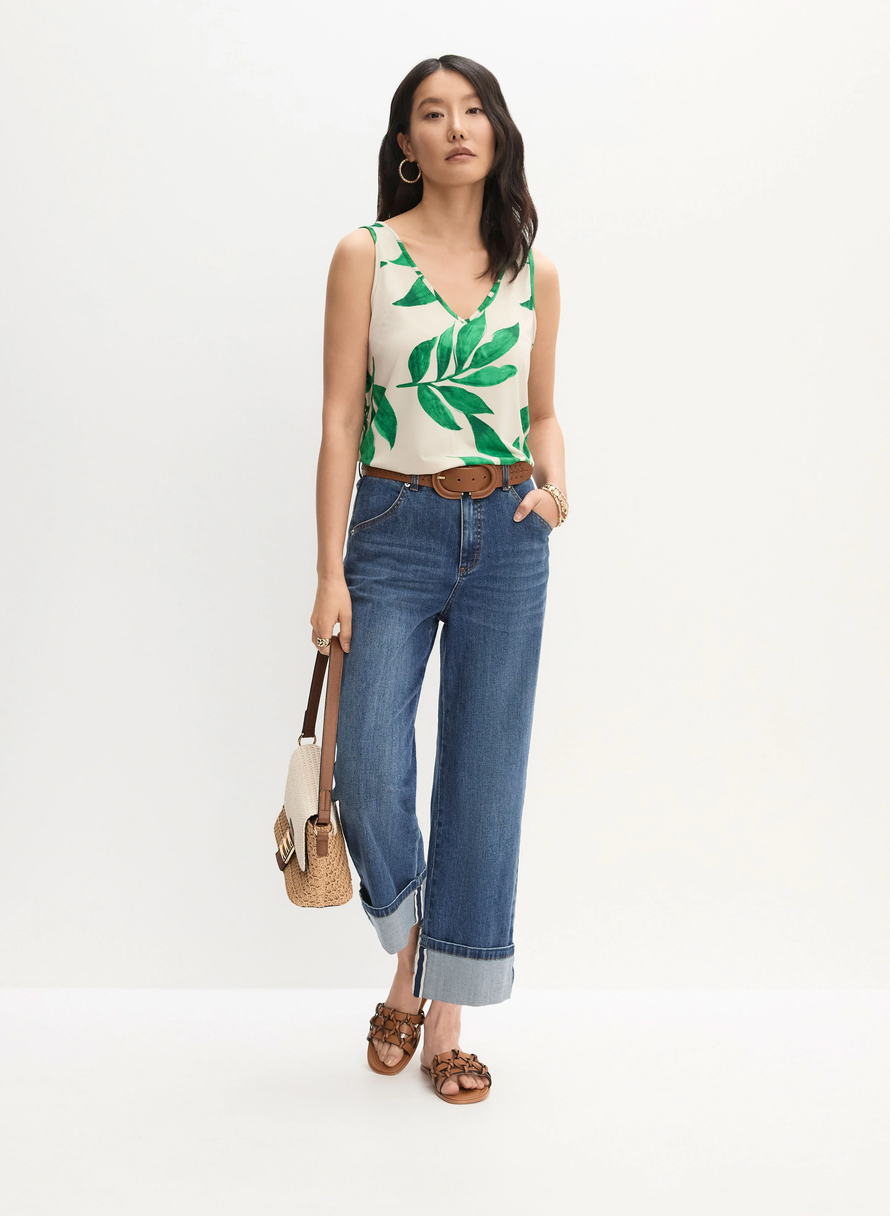 Sleeveless Leaf Print T-Shirt & Rolled Hem Culotte Jeans