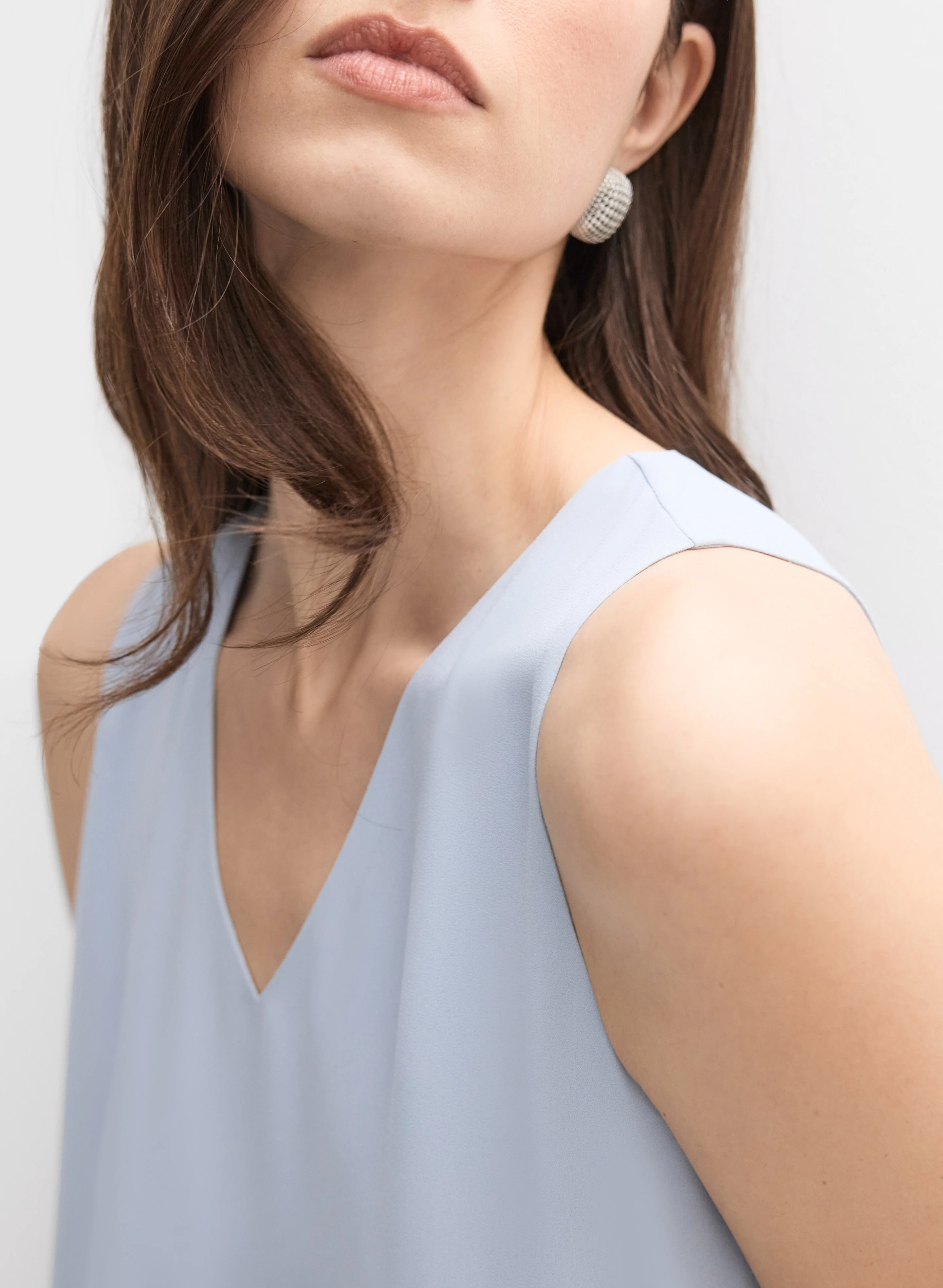 Sleeveless V-Neck Blouse - Image 2