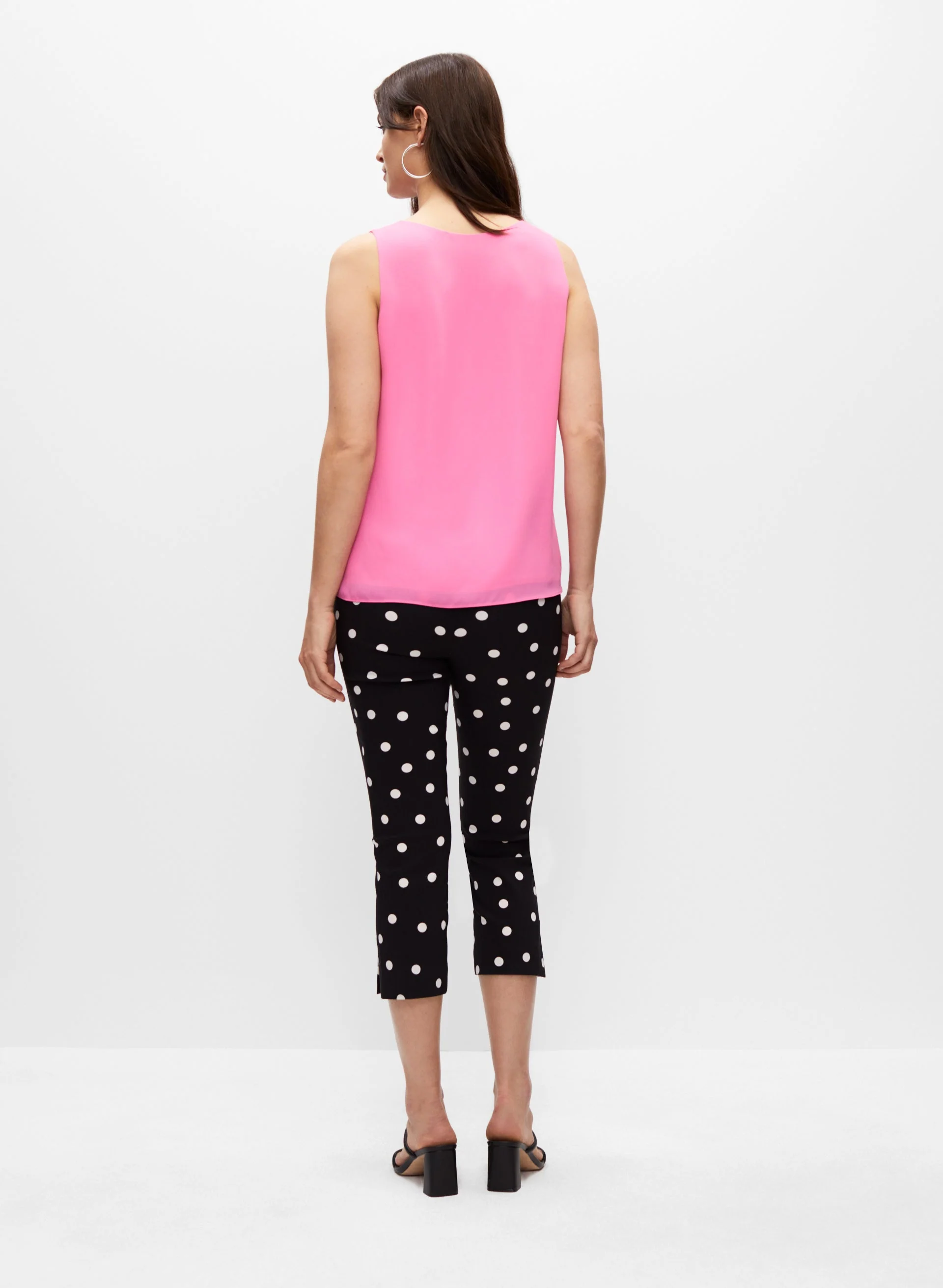 Sleeveless V-Neck Blouse - Image 4