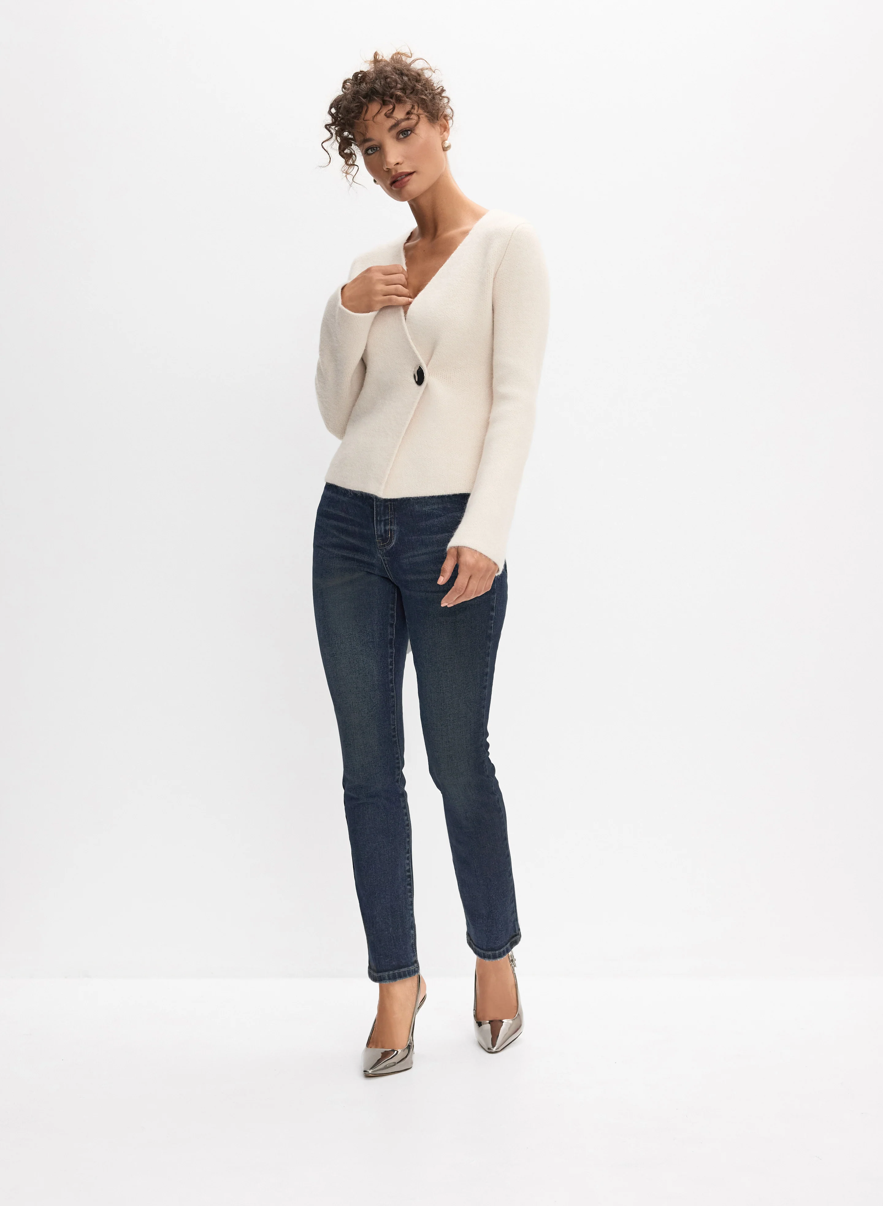 Slim-Leg Jeans - Image 8