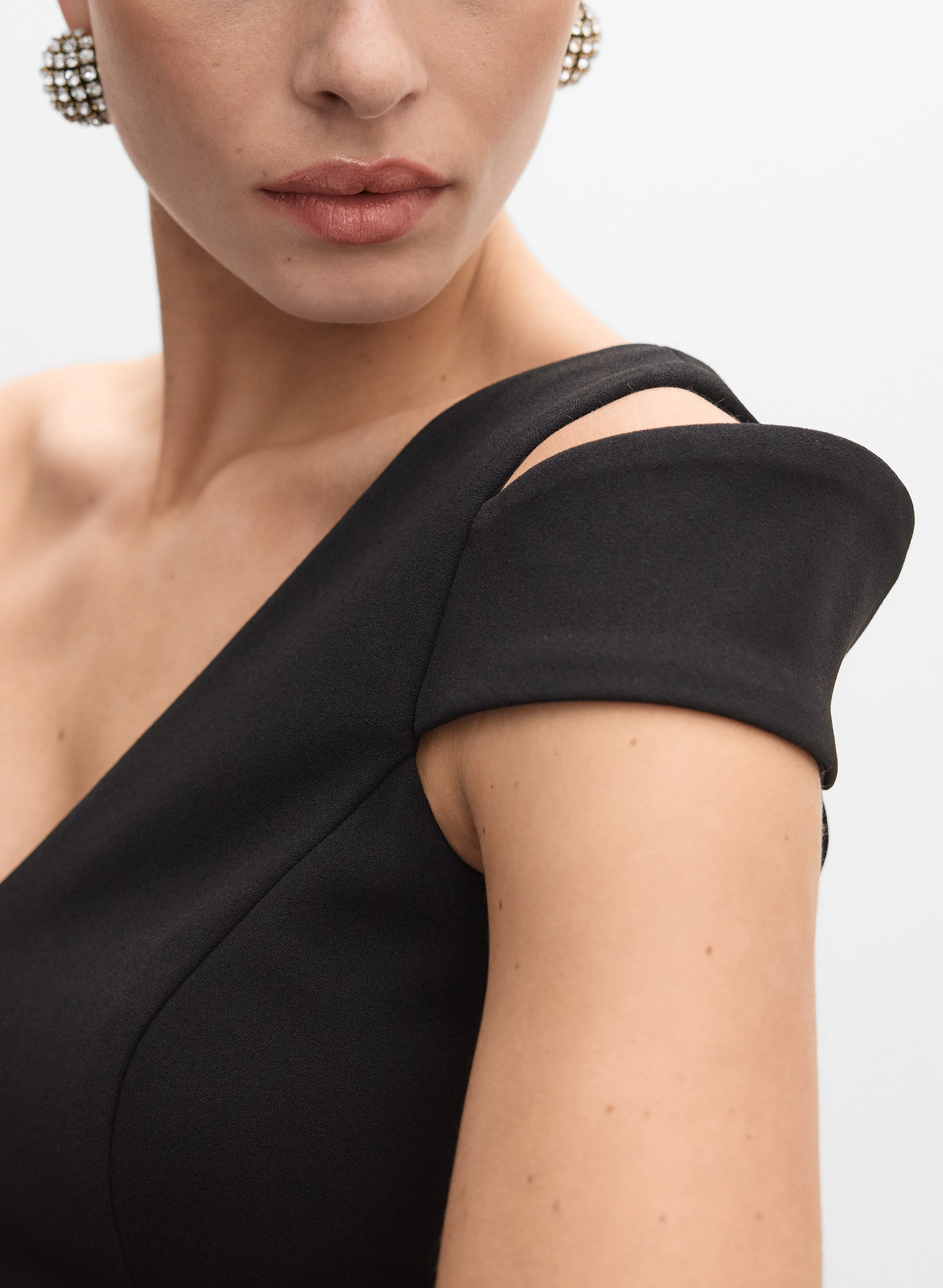 Special Occasion Sleeveless Asymmetrical Neck - Image 3