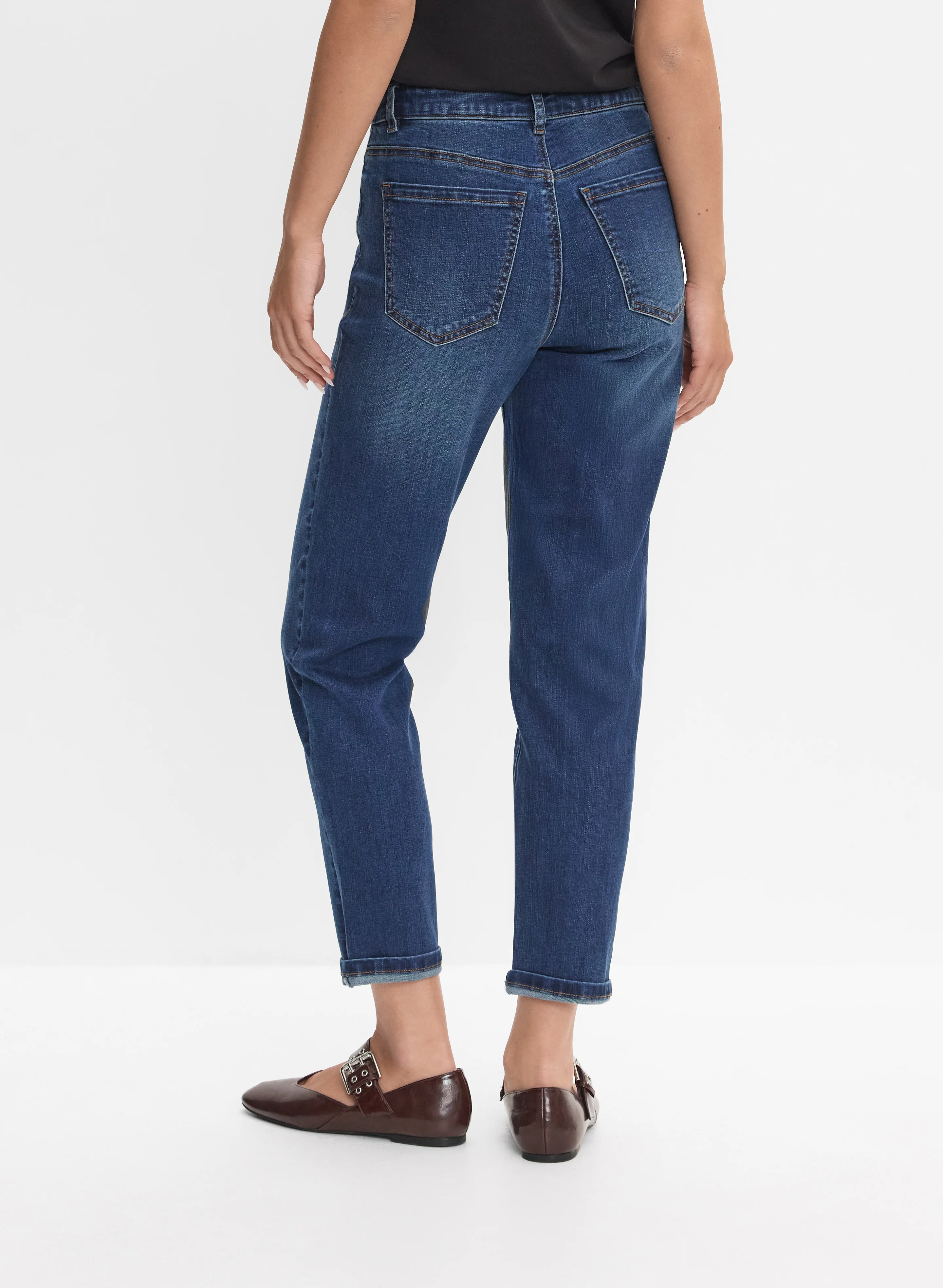 Stone Wash Straight-Leg Jeans - Image 7