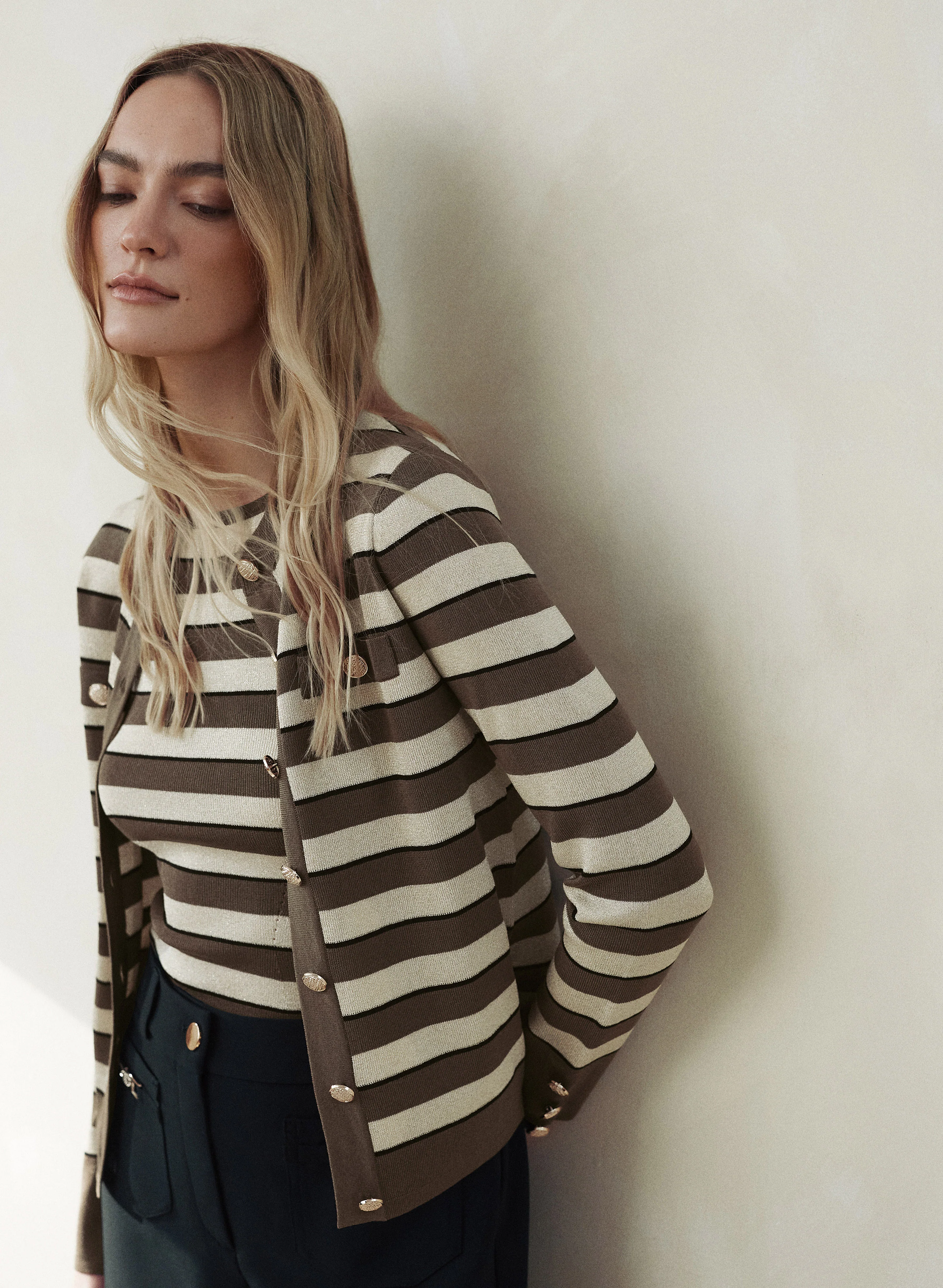 Striped Sleeveless Sweater - Image 3