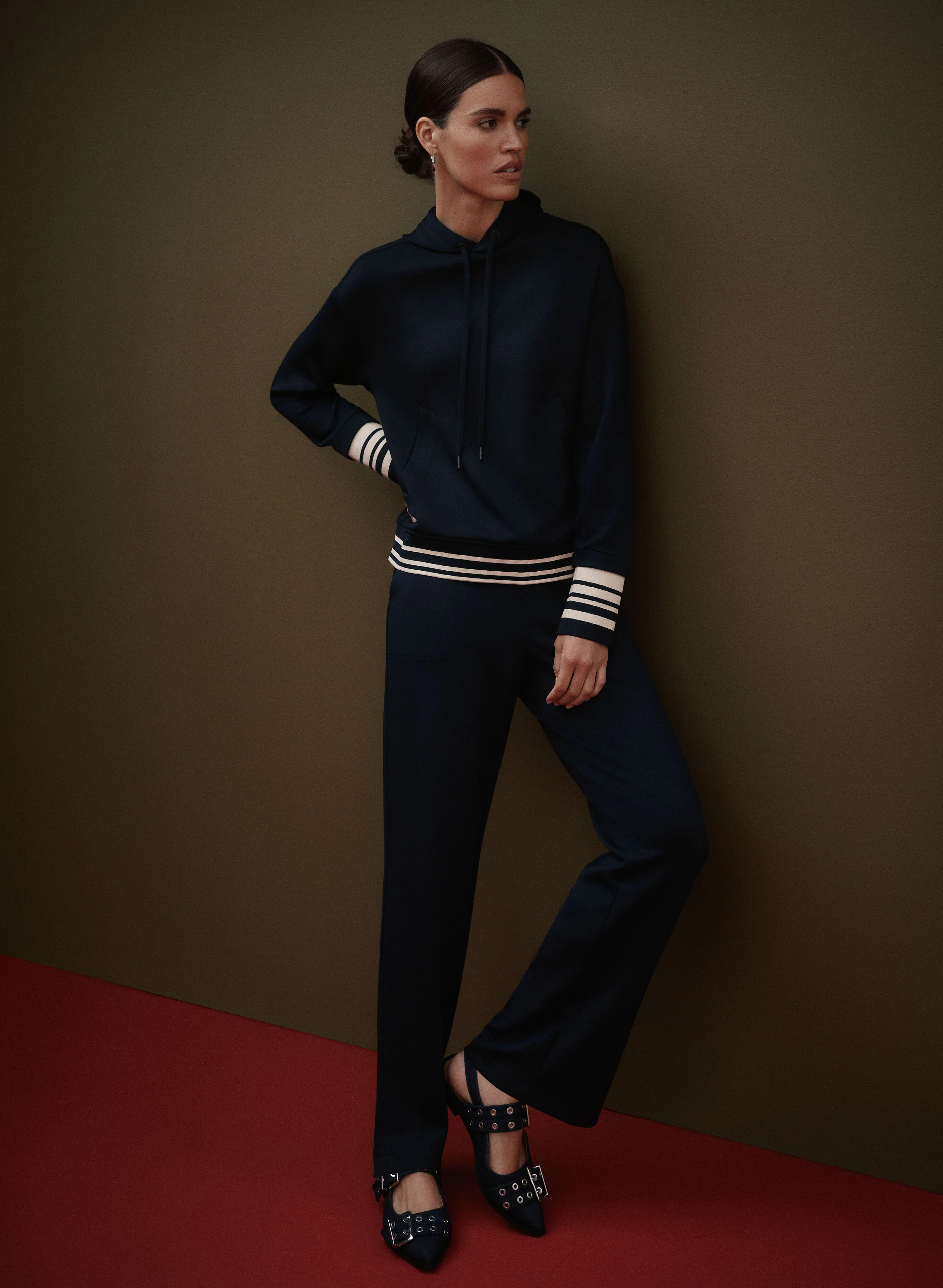 Striped Trim Knit Pants - Image 3