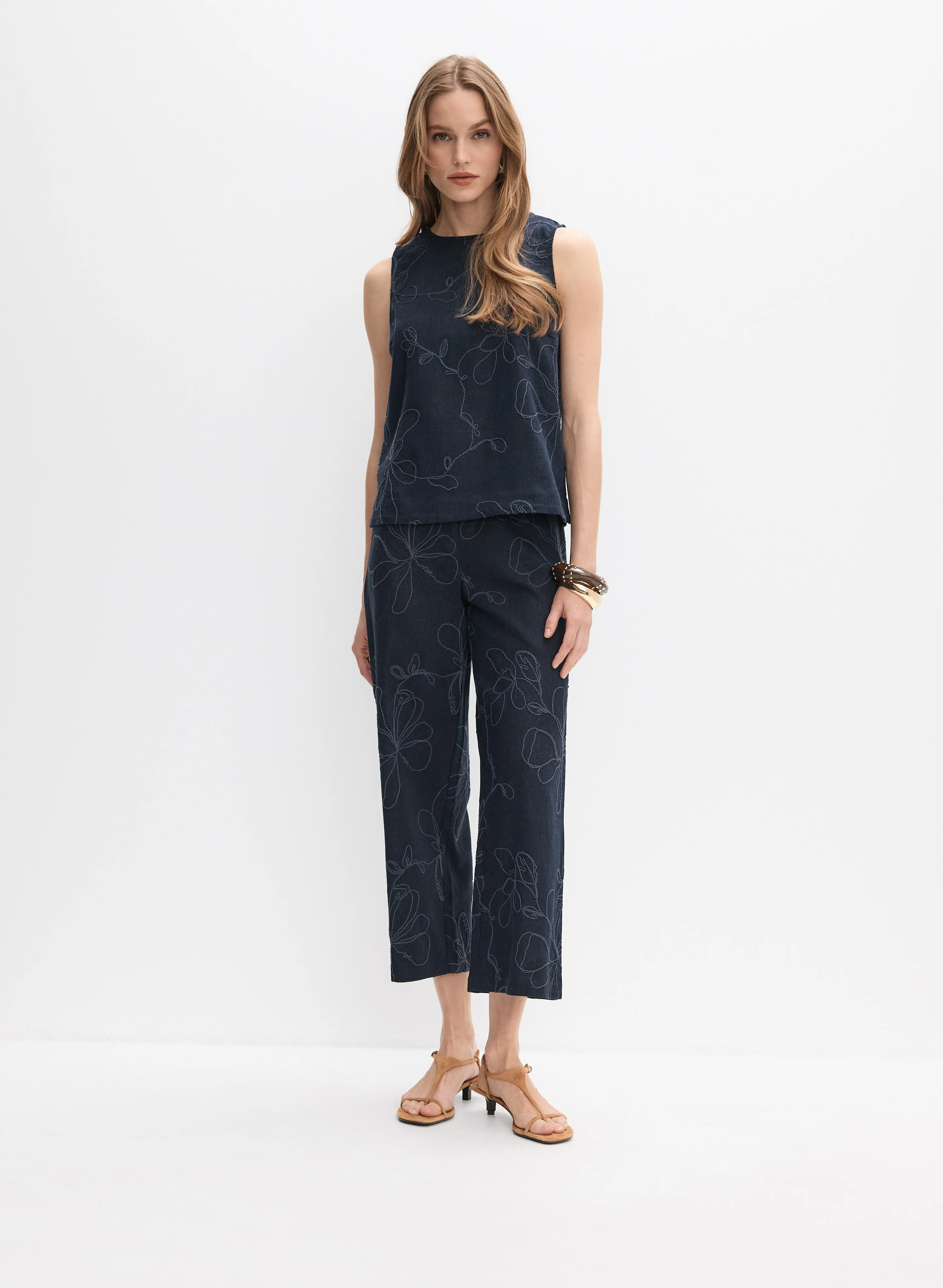 Tonal Floral Embroidered Pants - Image 4