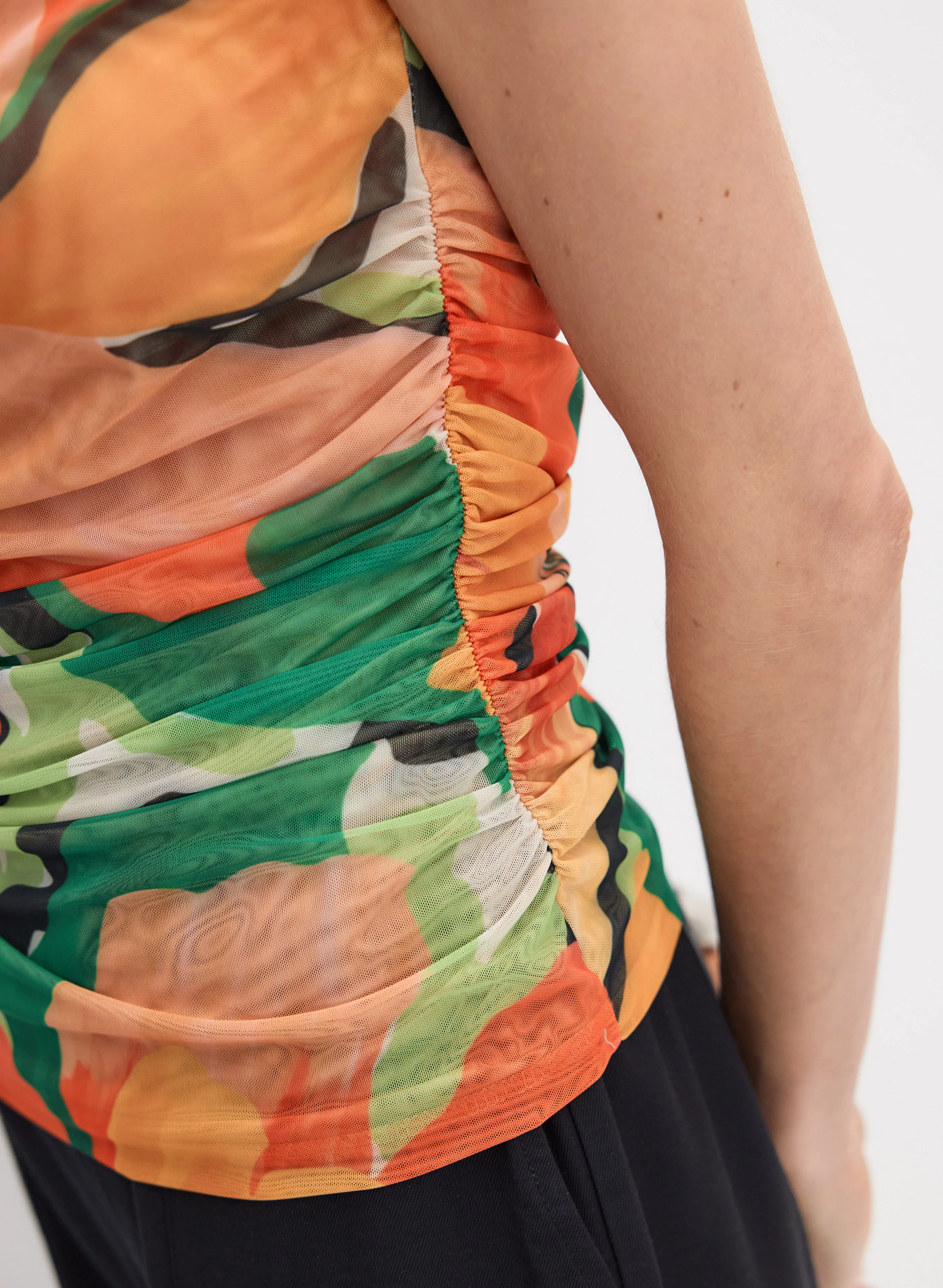 Tropical Print Top - Image 8