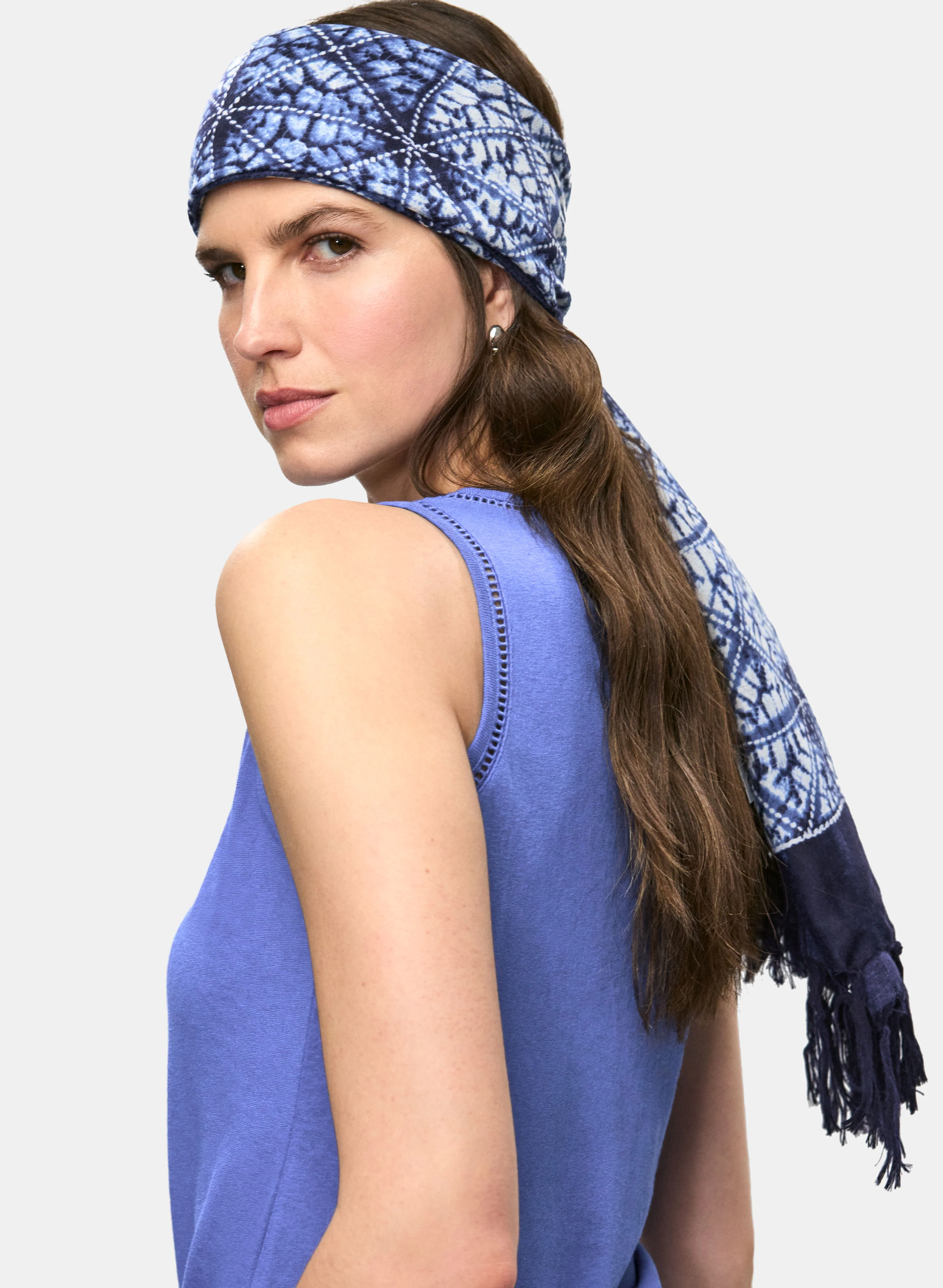 Two-Tone Fringed Scarf - Image 2