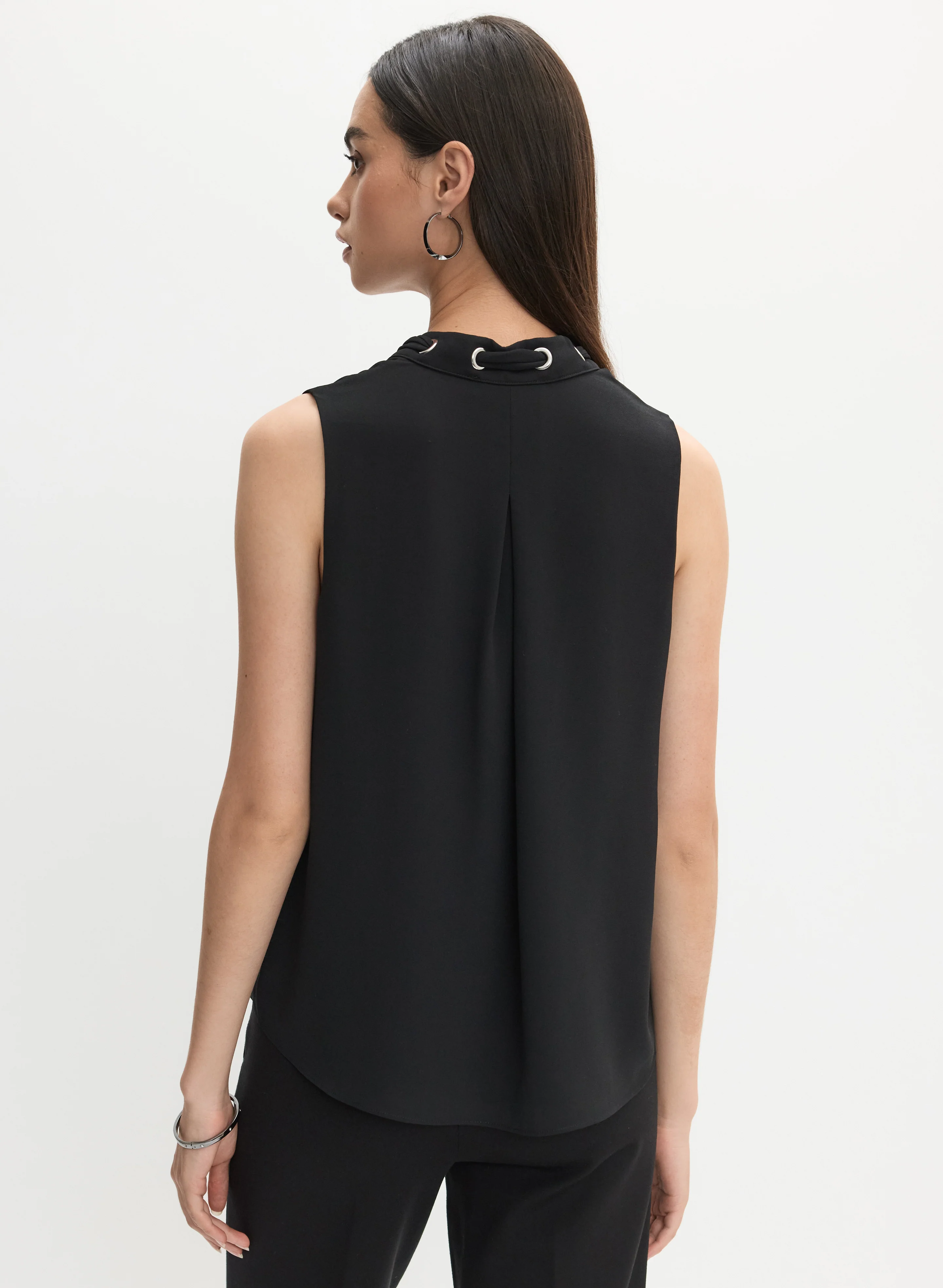 V-Neck Sleeveless Chiffon Blouse - Image 5