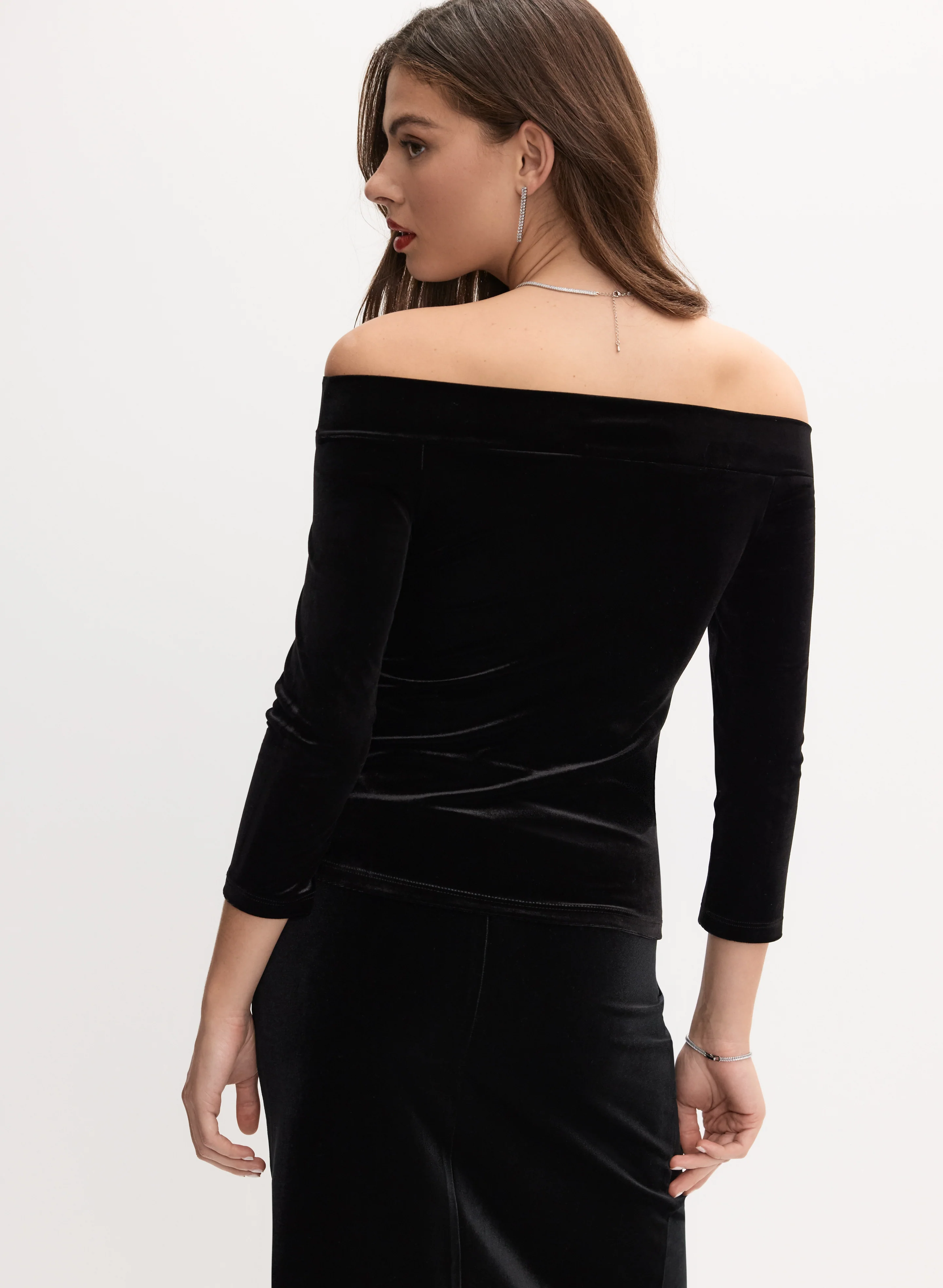 Velvet Off-Shoulder Top - Image 4